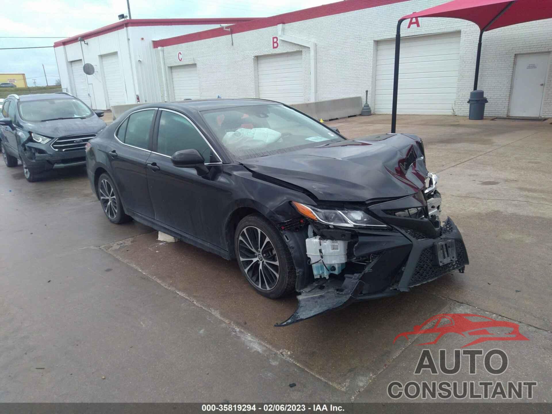 TOYOTA CAMRY 2020 - 4T1G11AK2LU357139