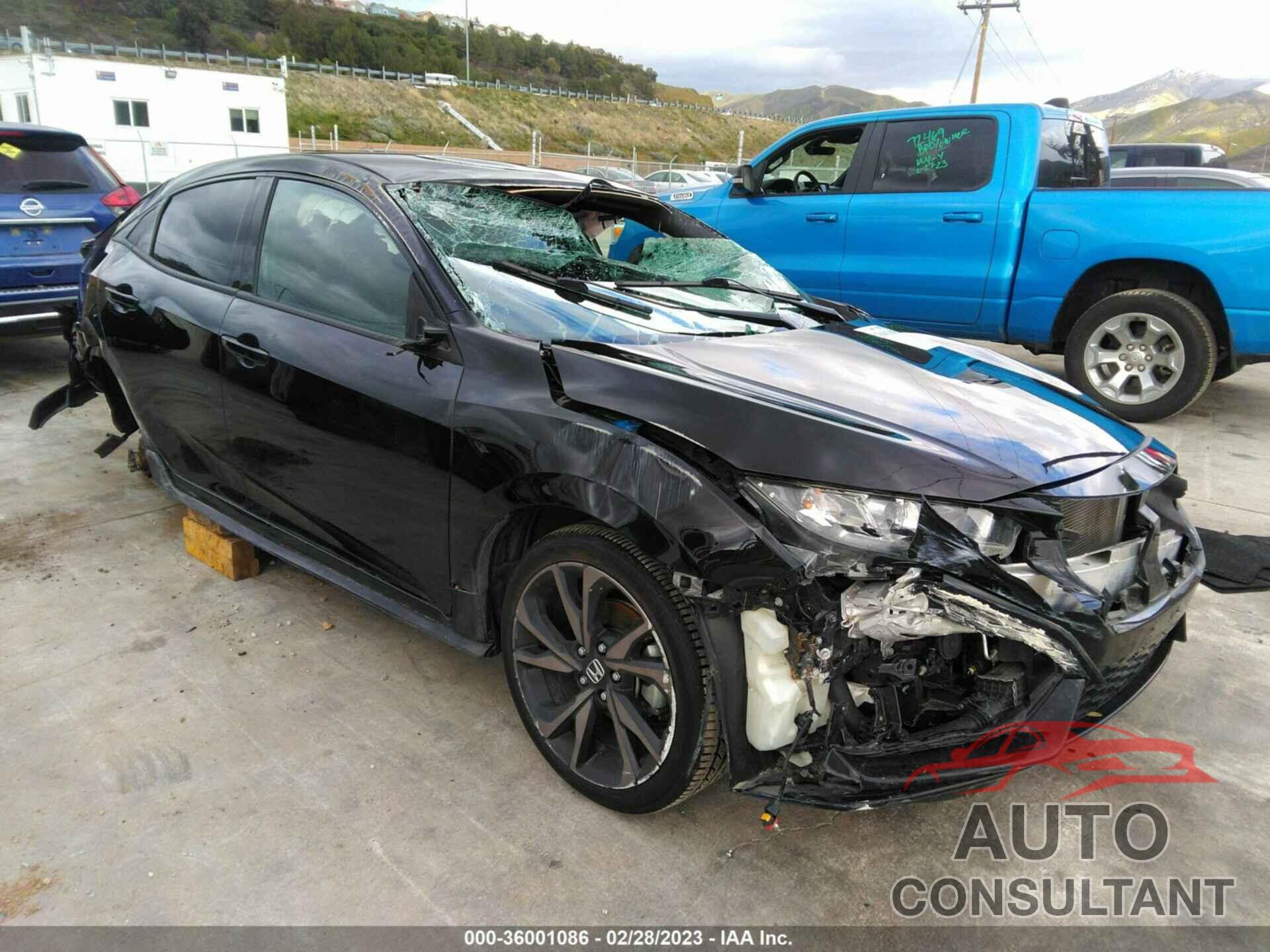 HONDA CIVIC HATCHBACK 2018 - SHHFK7H42JU424771