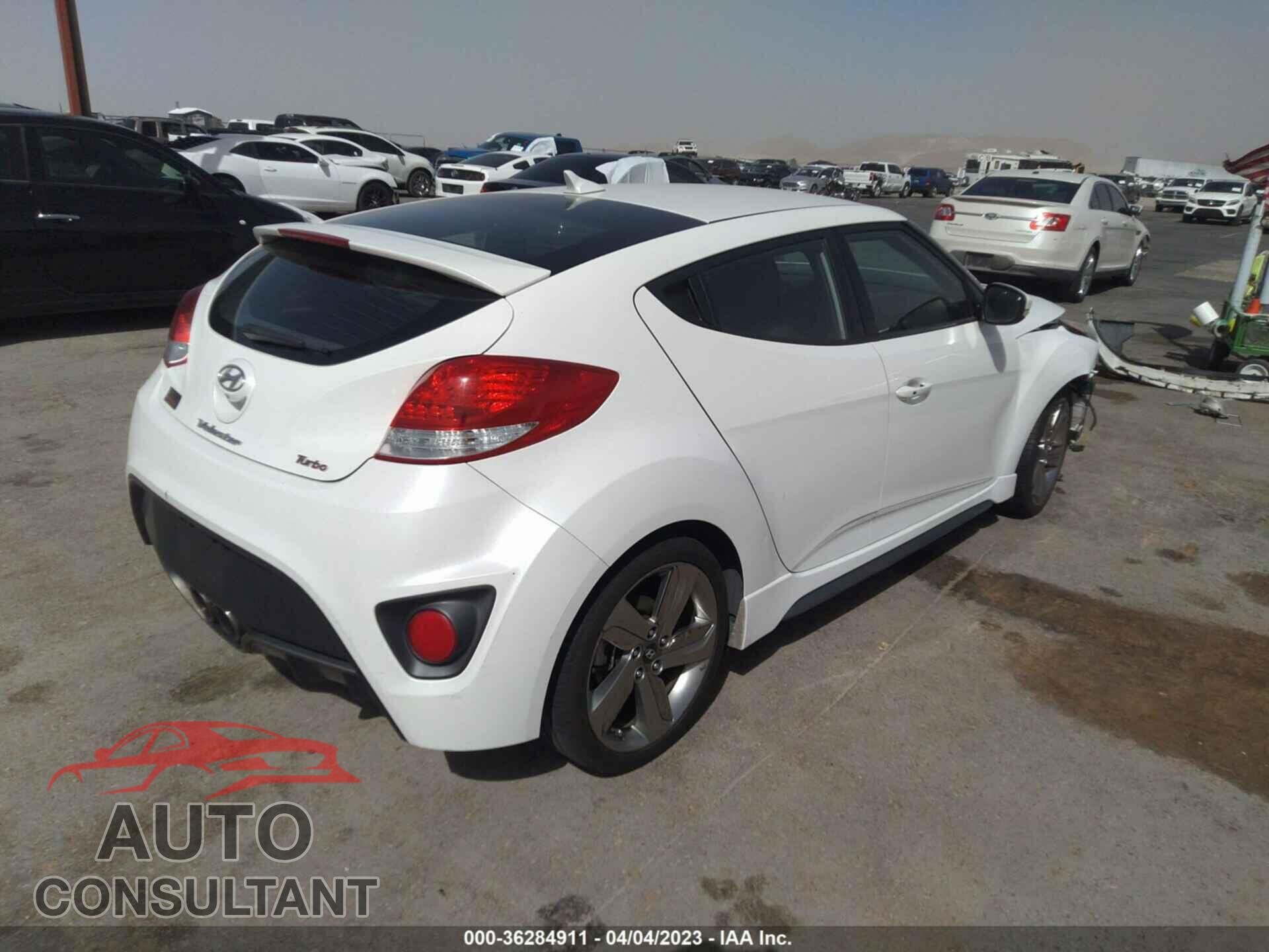 HYUNDAI VELOSTER 2015 - KMHTC6AE7FU240080