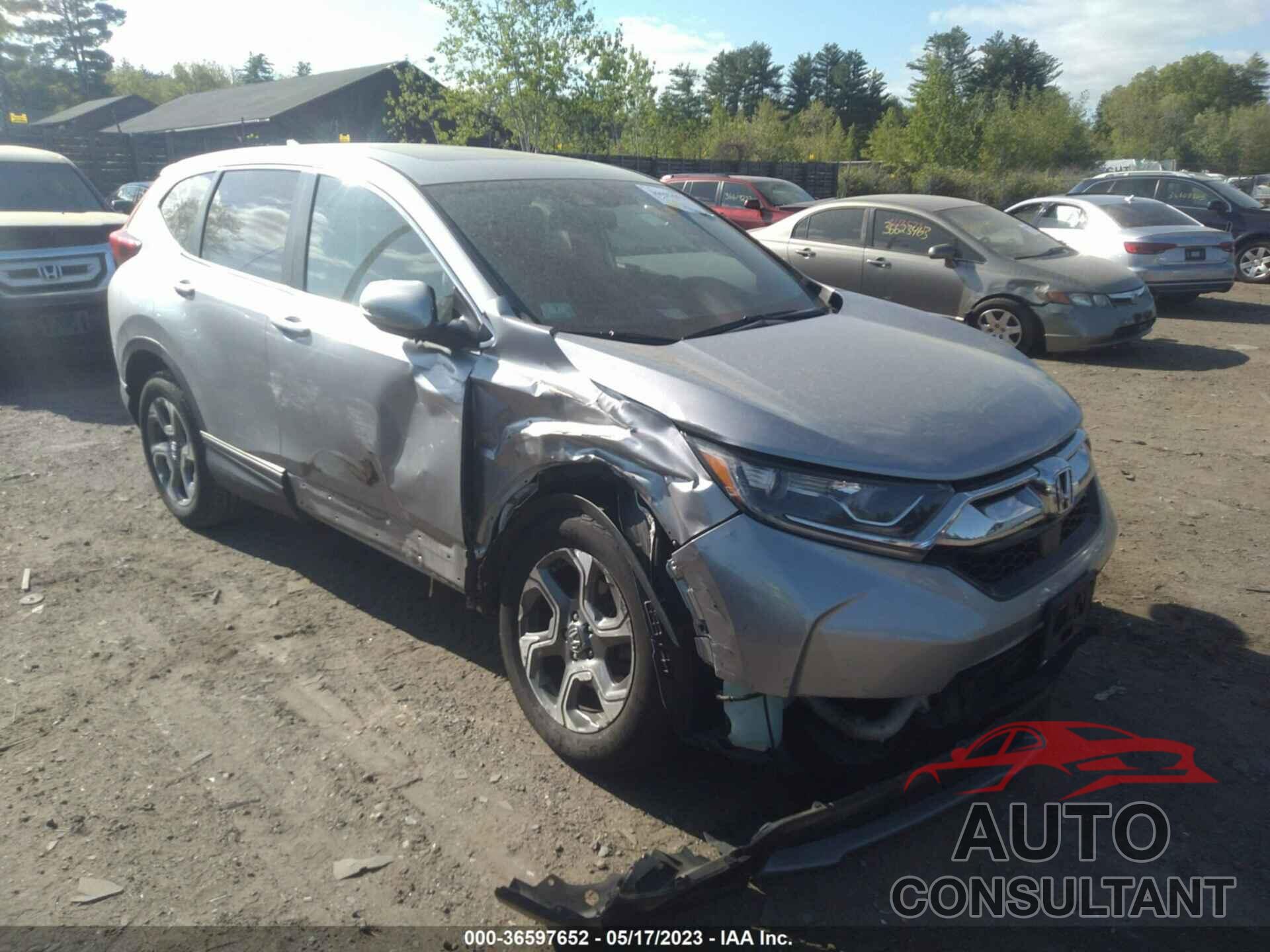 HONDA CR-V 2018 - 7FARW2H82JE040650