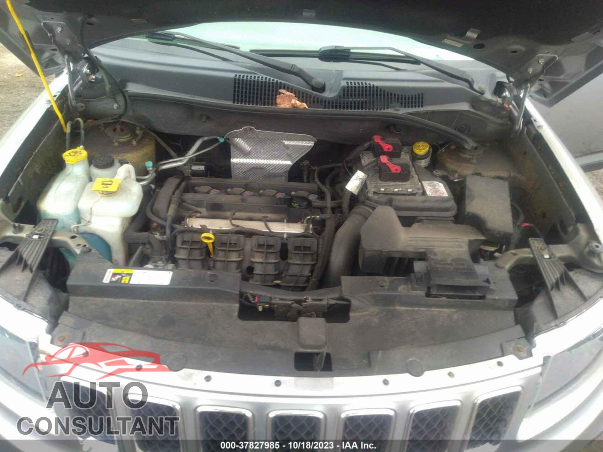 JEEP COMPASS 2015 - 1C4NJCEA9FD367275