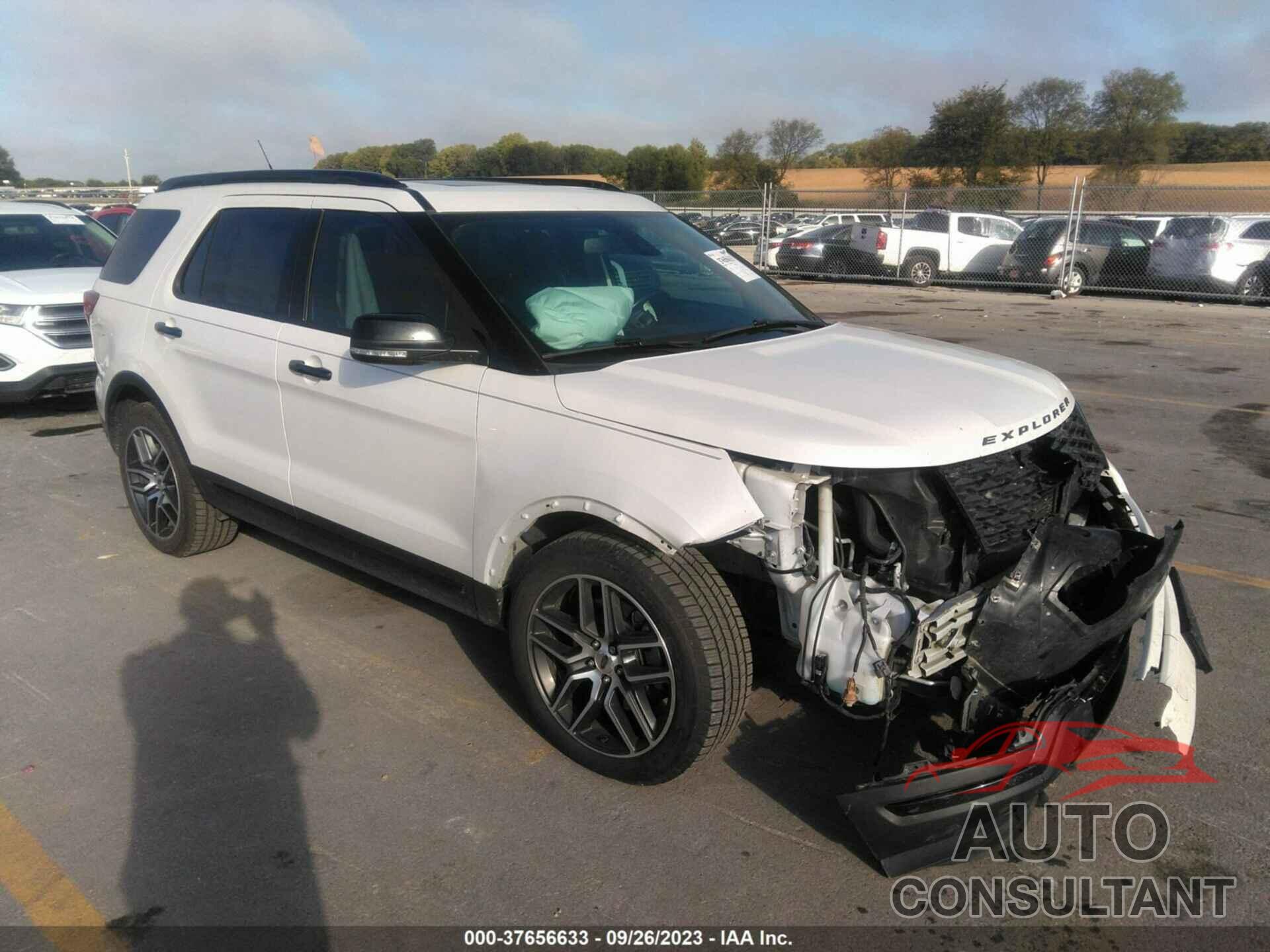 FORD EXPLORER 2018 - 1FM5K8GT7JGB56930