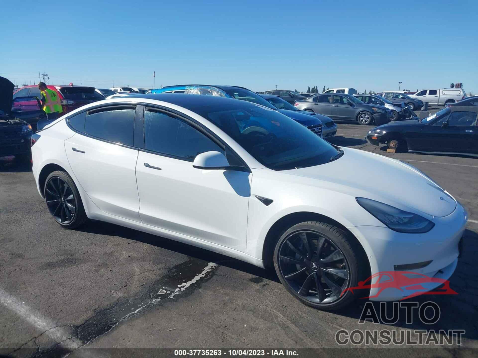 TESLA MODEL 3 2018 - 5YJ3E1EA6JF108227