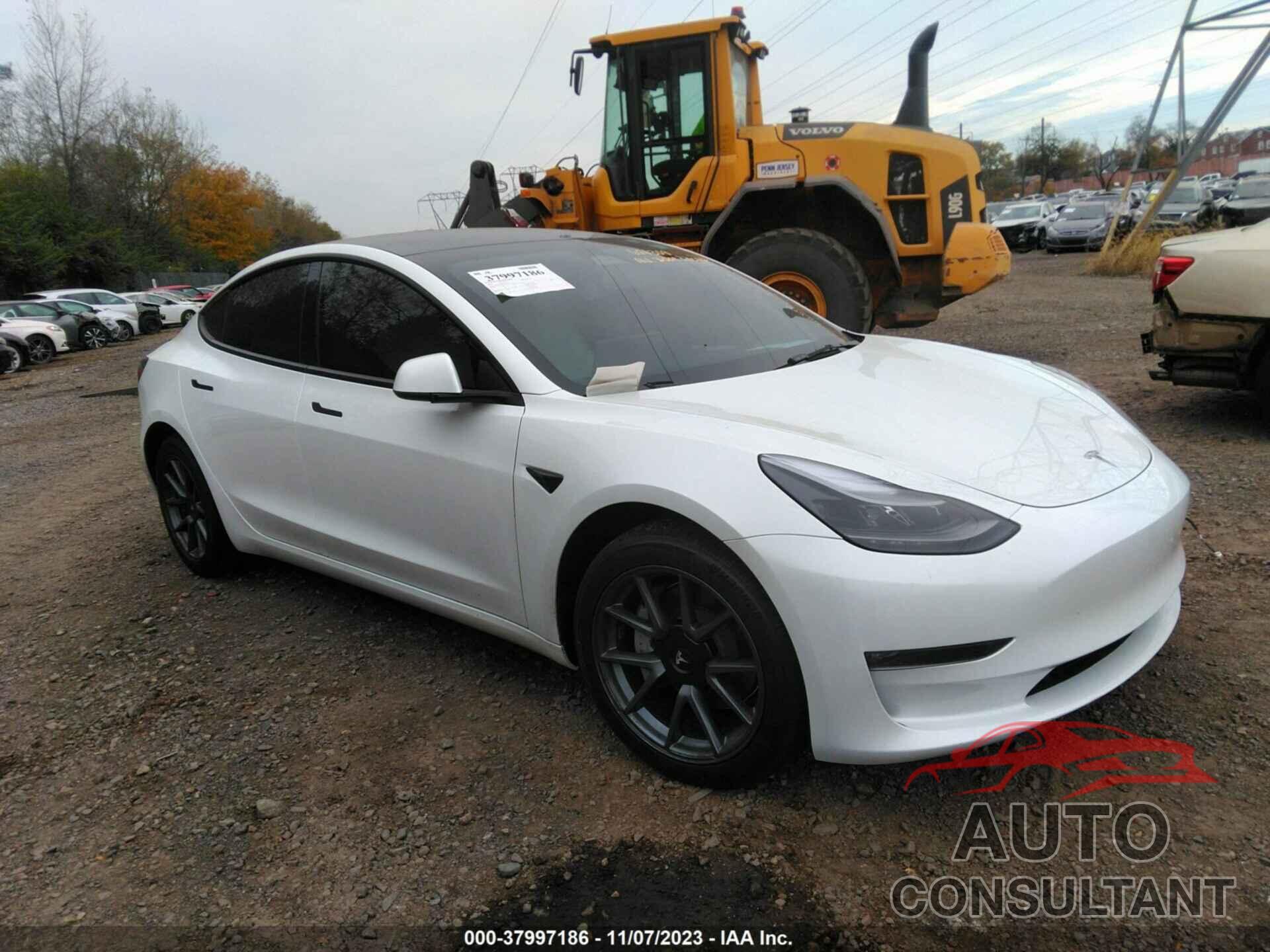 TESLA MODEL 3 2023 - 5YJ3E1EB7PF621309