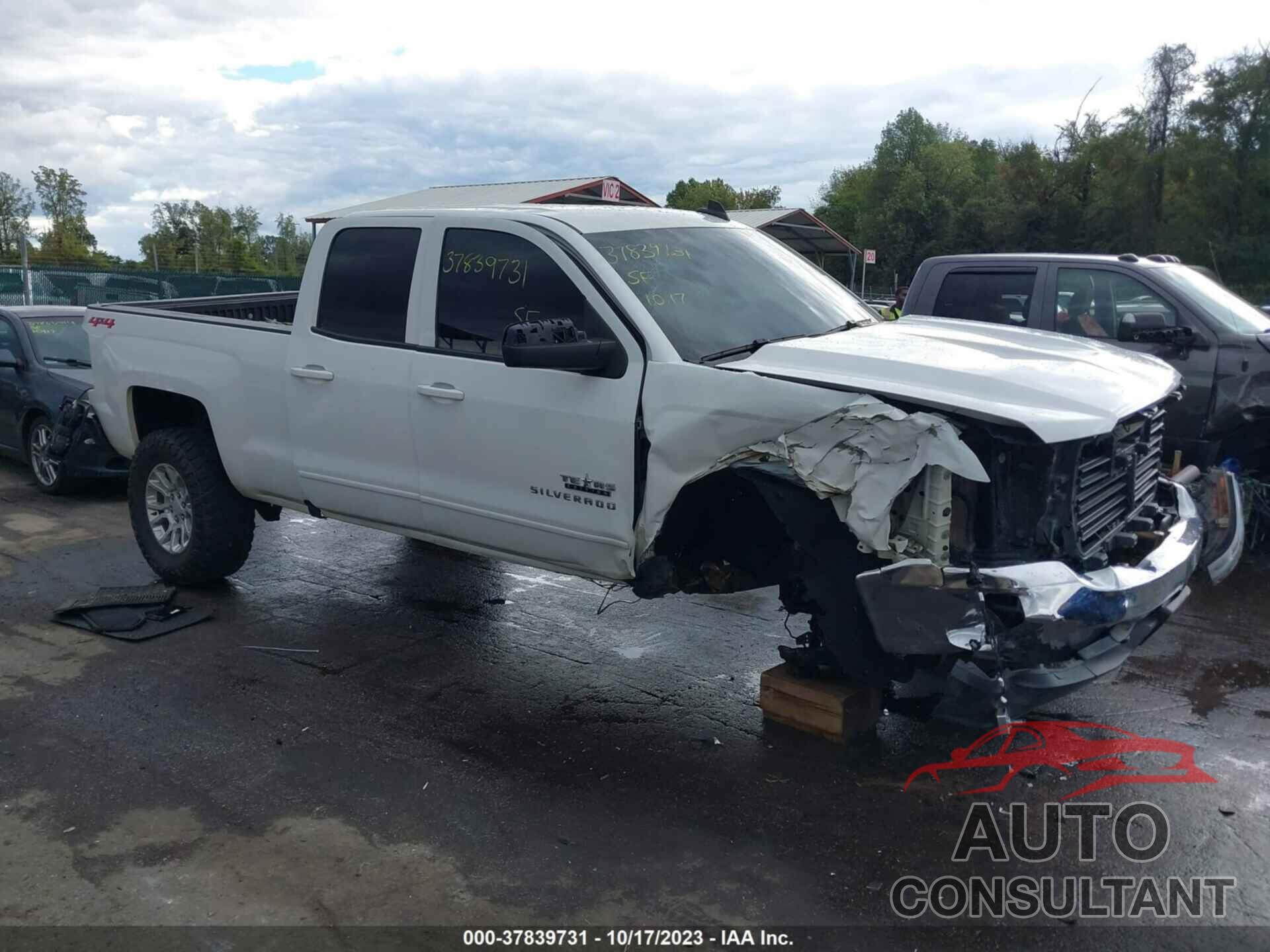 CHEVROLET SILVERADO 1500 2018 - 2GCVKRECXJ1107232