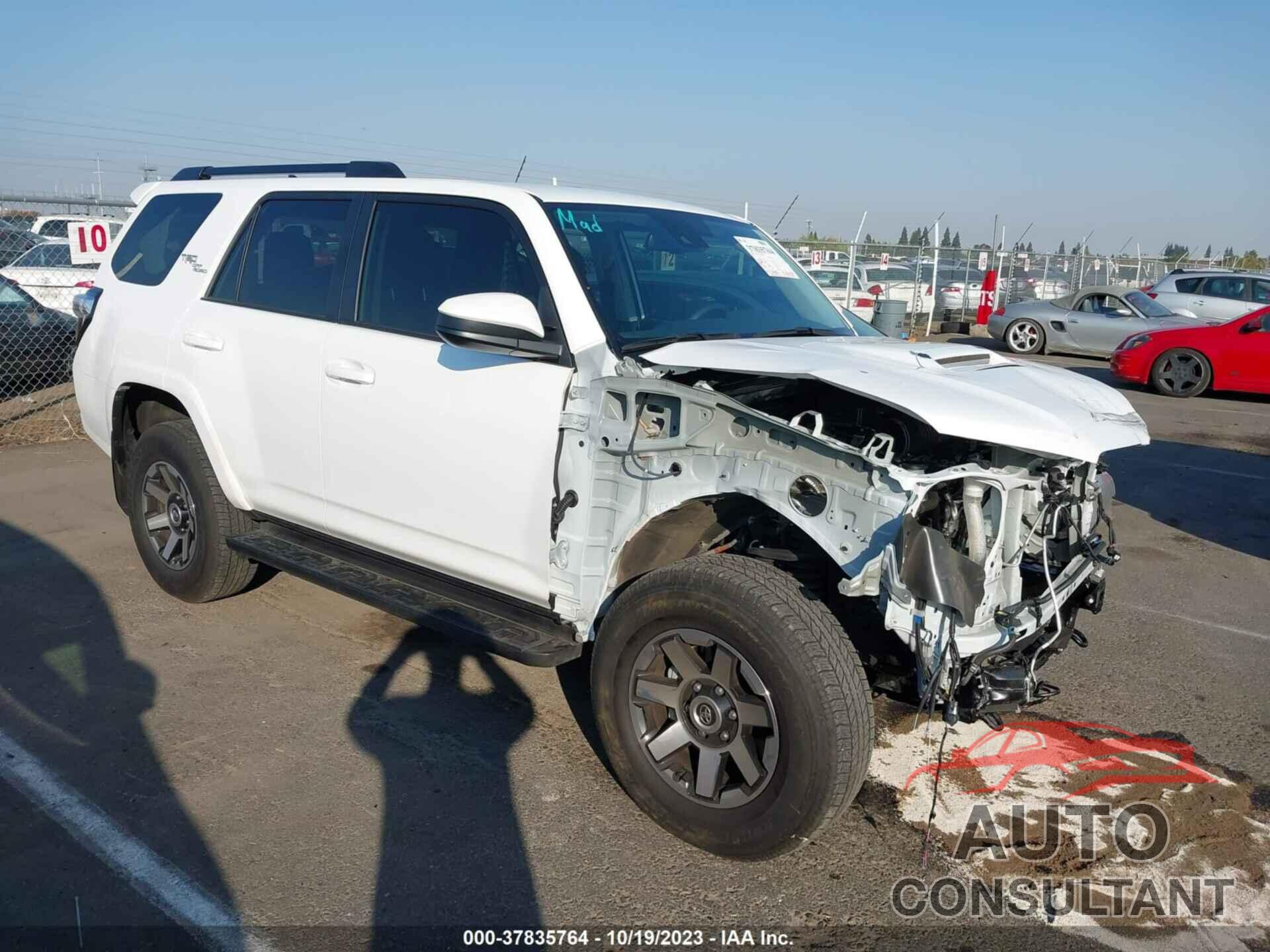 TOYOTA 4RUNNER 2022 - JTEPU5JR0N6010654