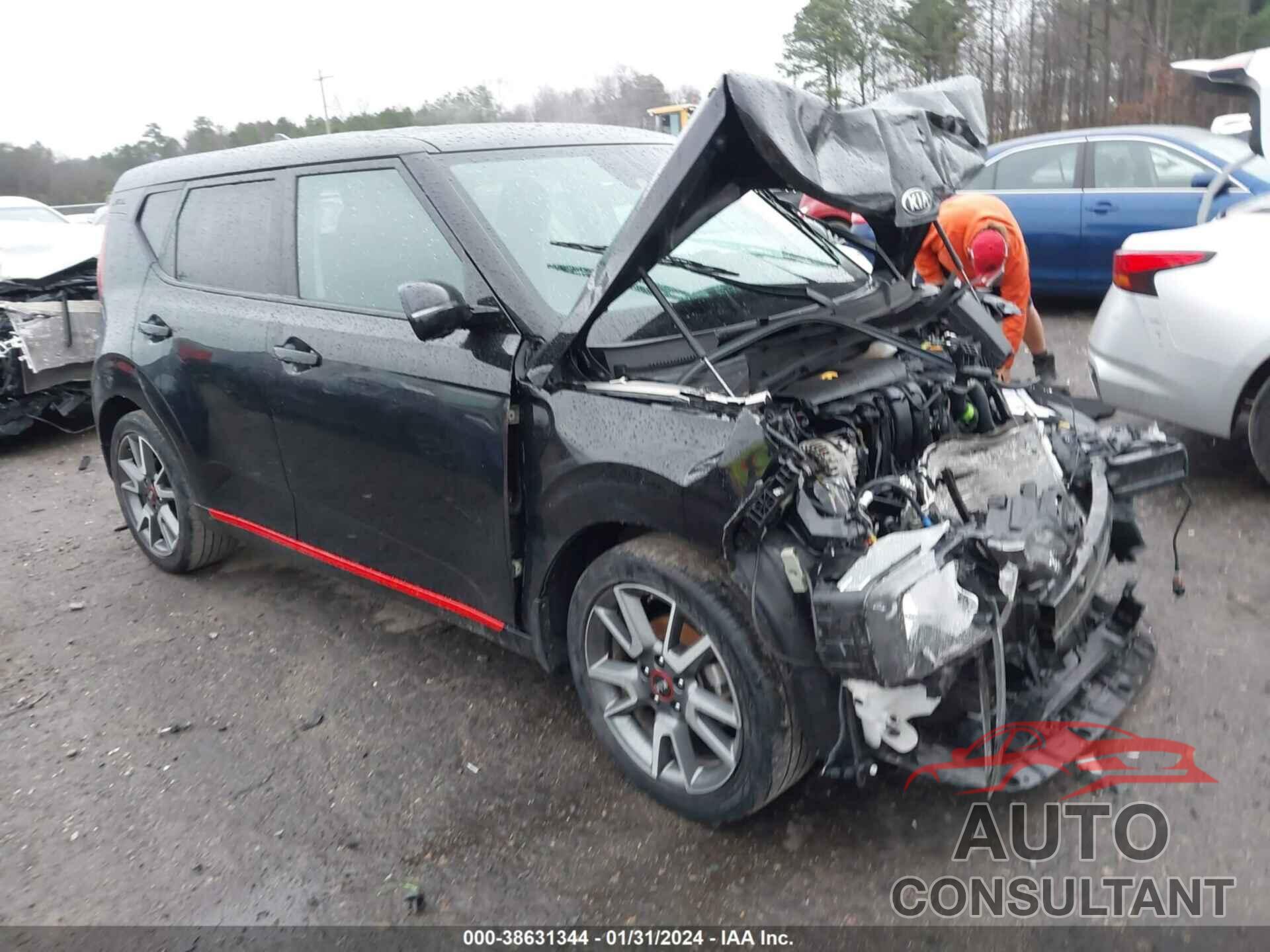 KIA SOUL 2021 - KNDJ63AU6M7759531