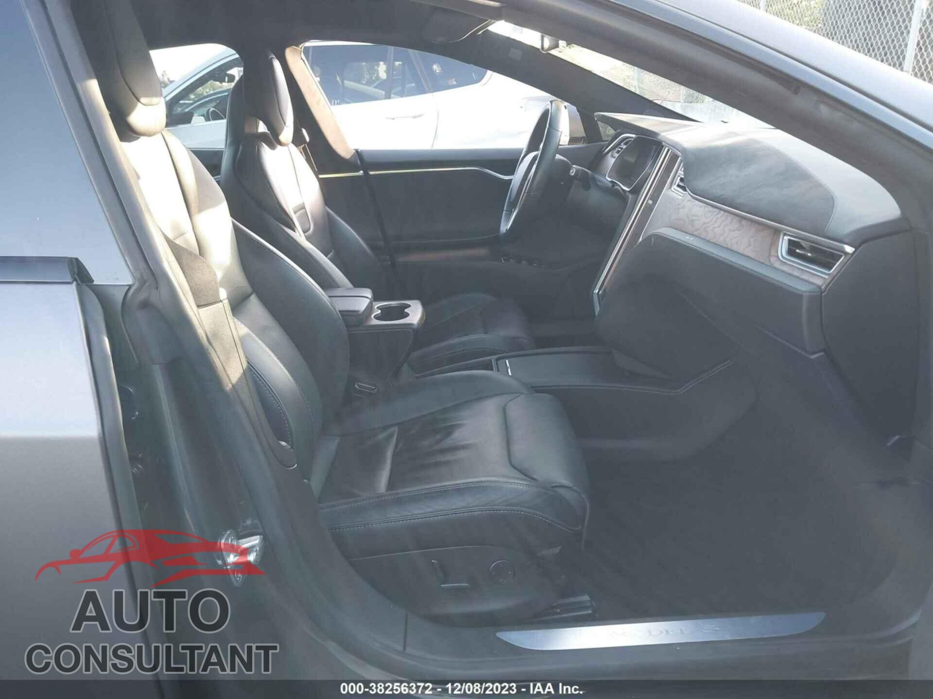 TESLA MODEL S 2016 - 5YJSA1E40GF172502