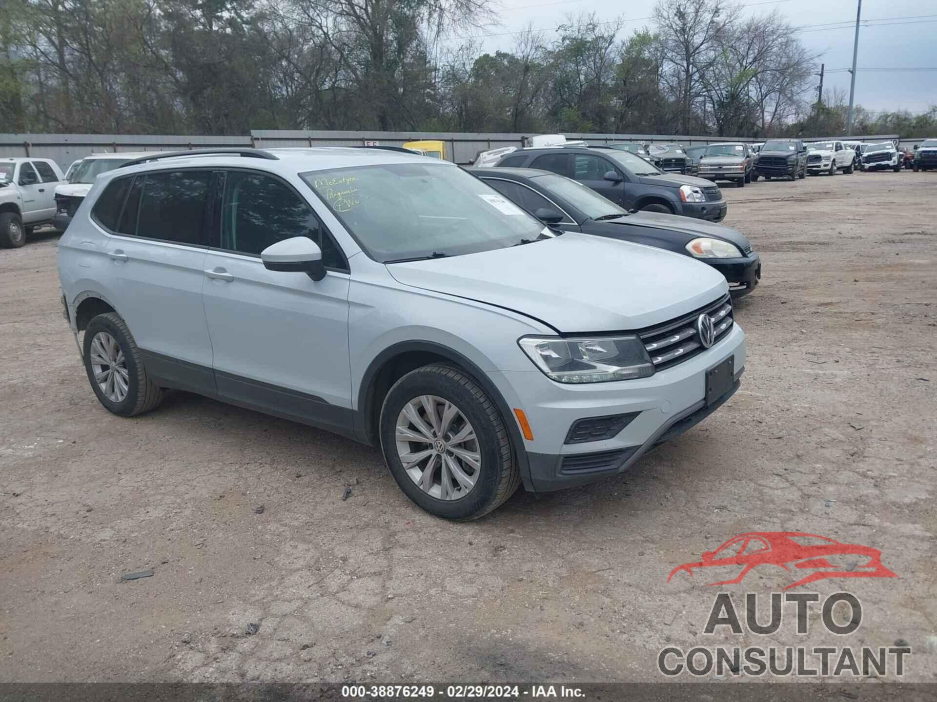 VOLKSWAGEN TIGUAN 2019 - 3VV1B7AX3KM048371