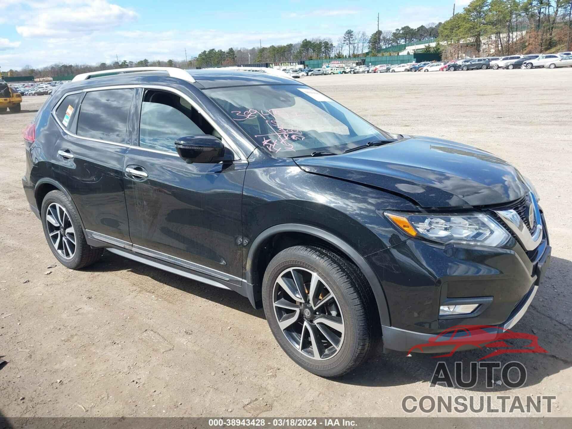 NISSAN ROGUE 2019 - 5N1AT2MV0KC824705