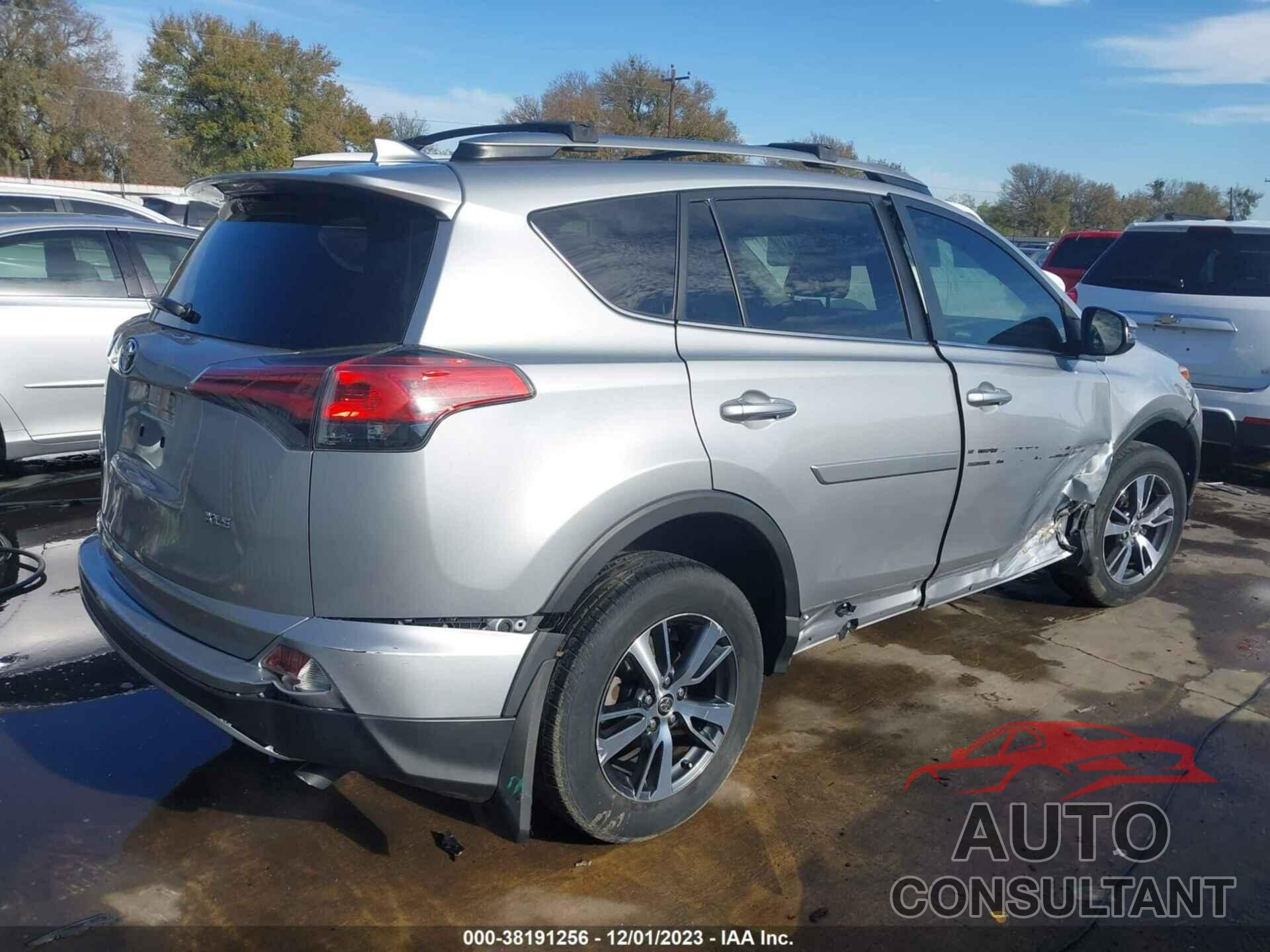 TOYOTA RAV4 2018 - 2T3WFREV0JW425703