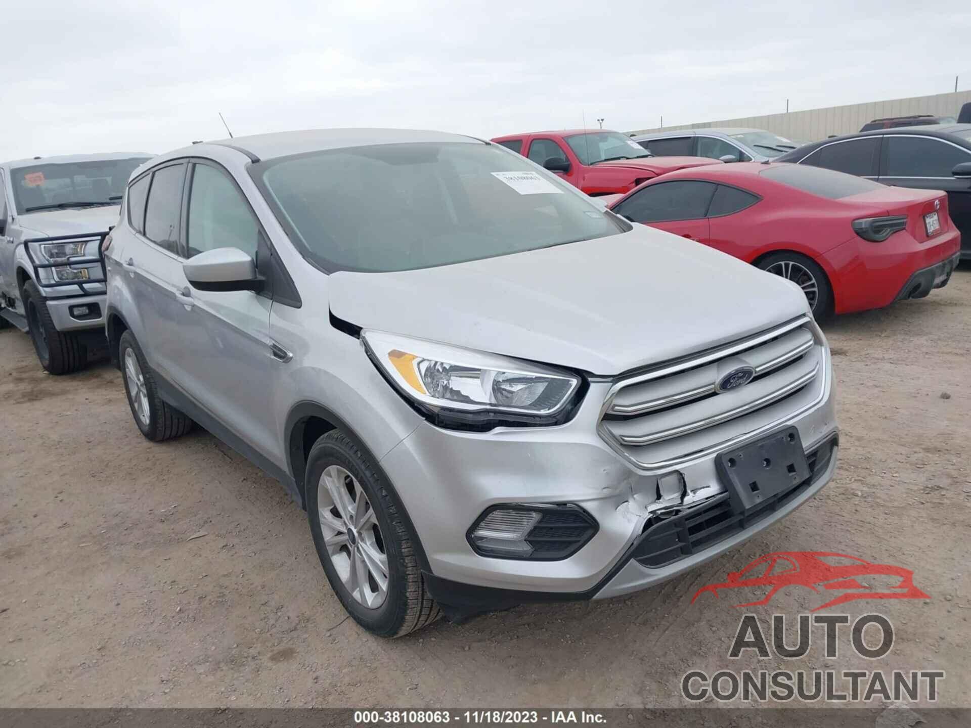 FORD ESCAPE 2019 - 1FMCU0GDXKUB85840