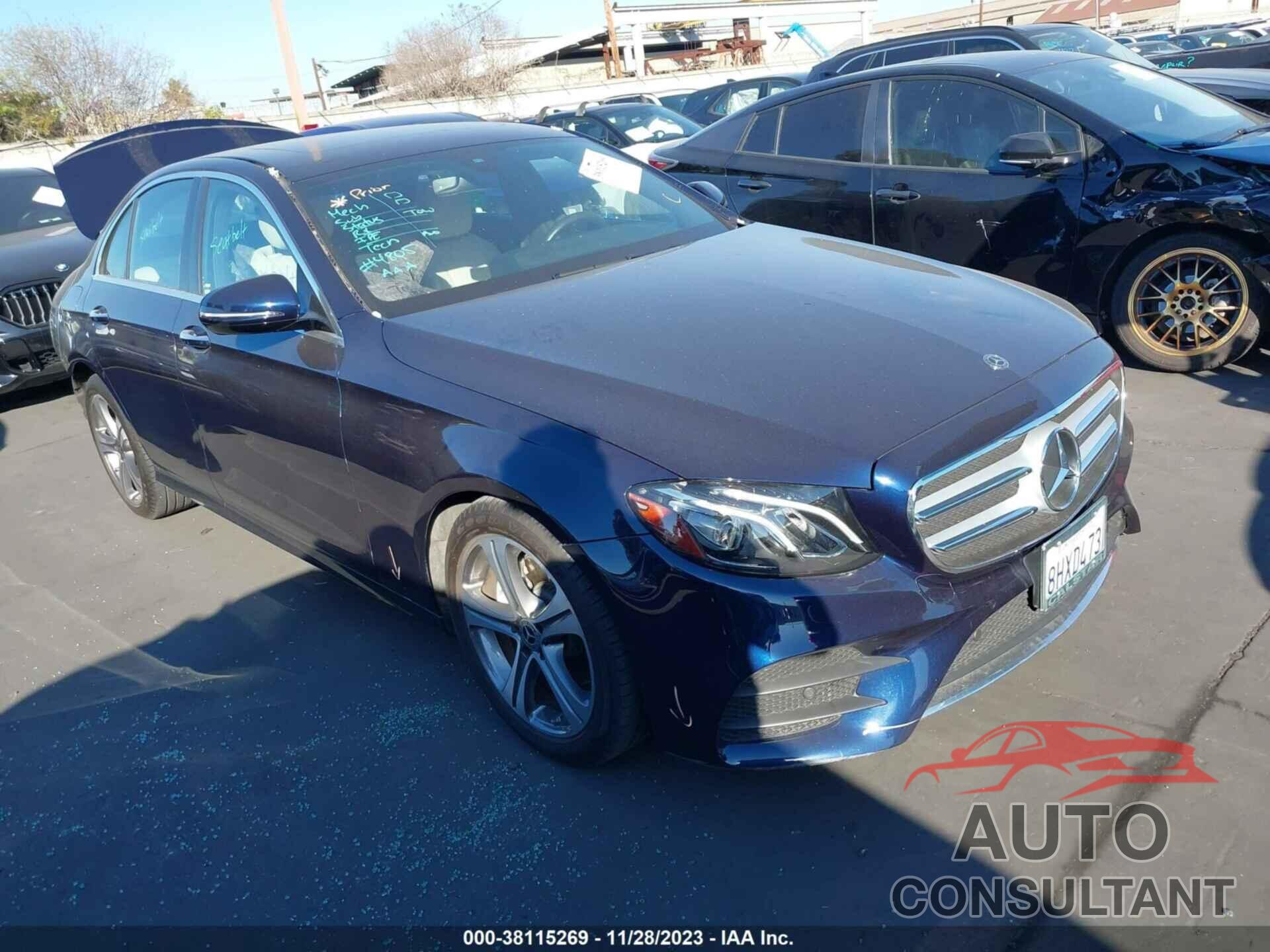 MERCEDES-BENZ E 300 2019 - WDDZF4JB8KA592036