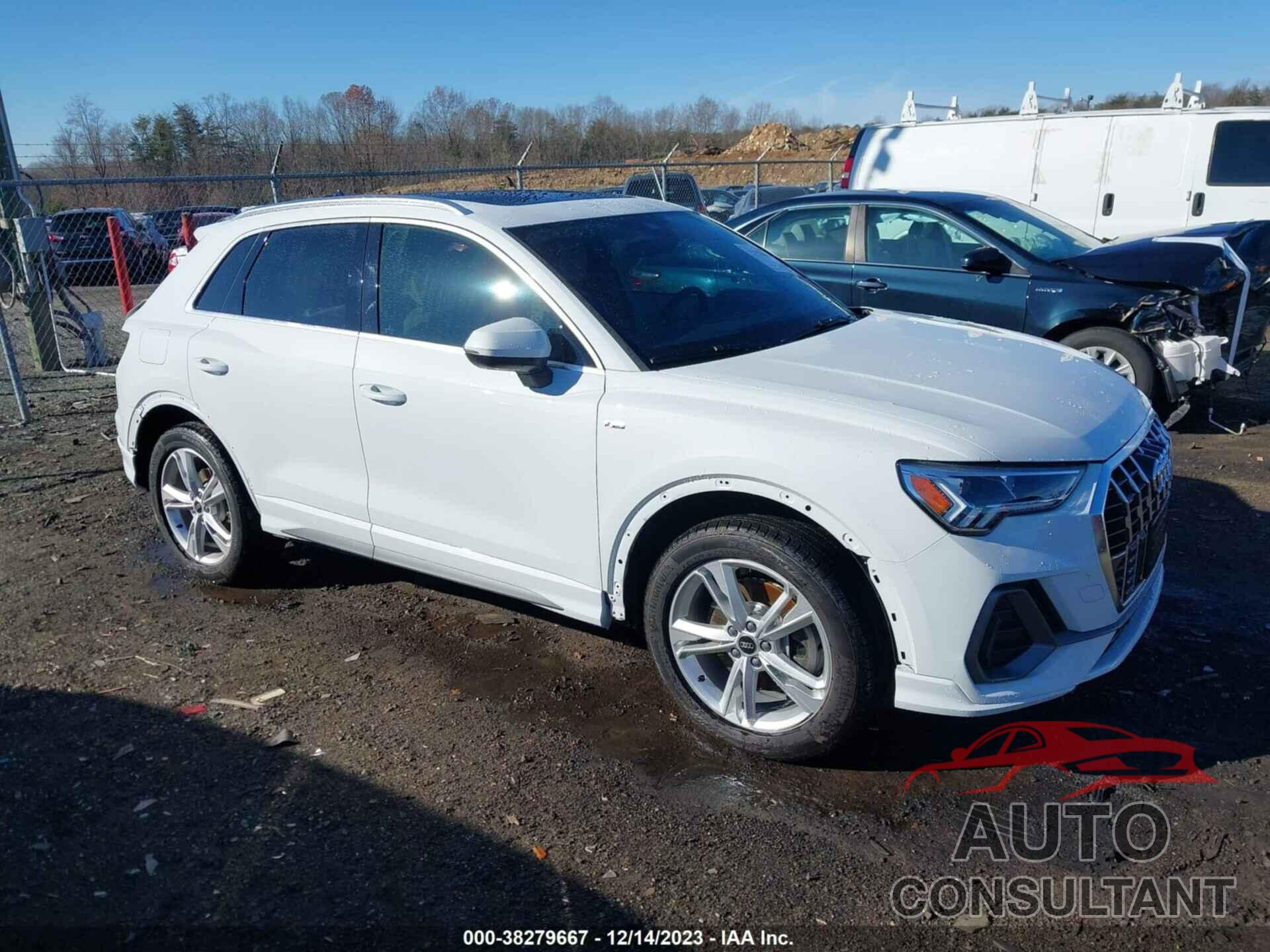 AUDI Q3 2022 - WA1EECF37N1081570