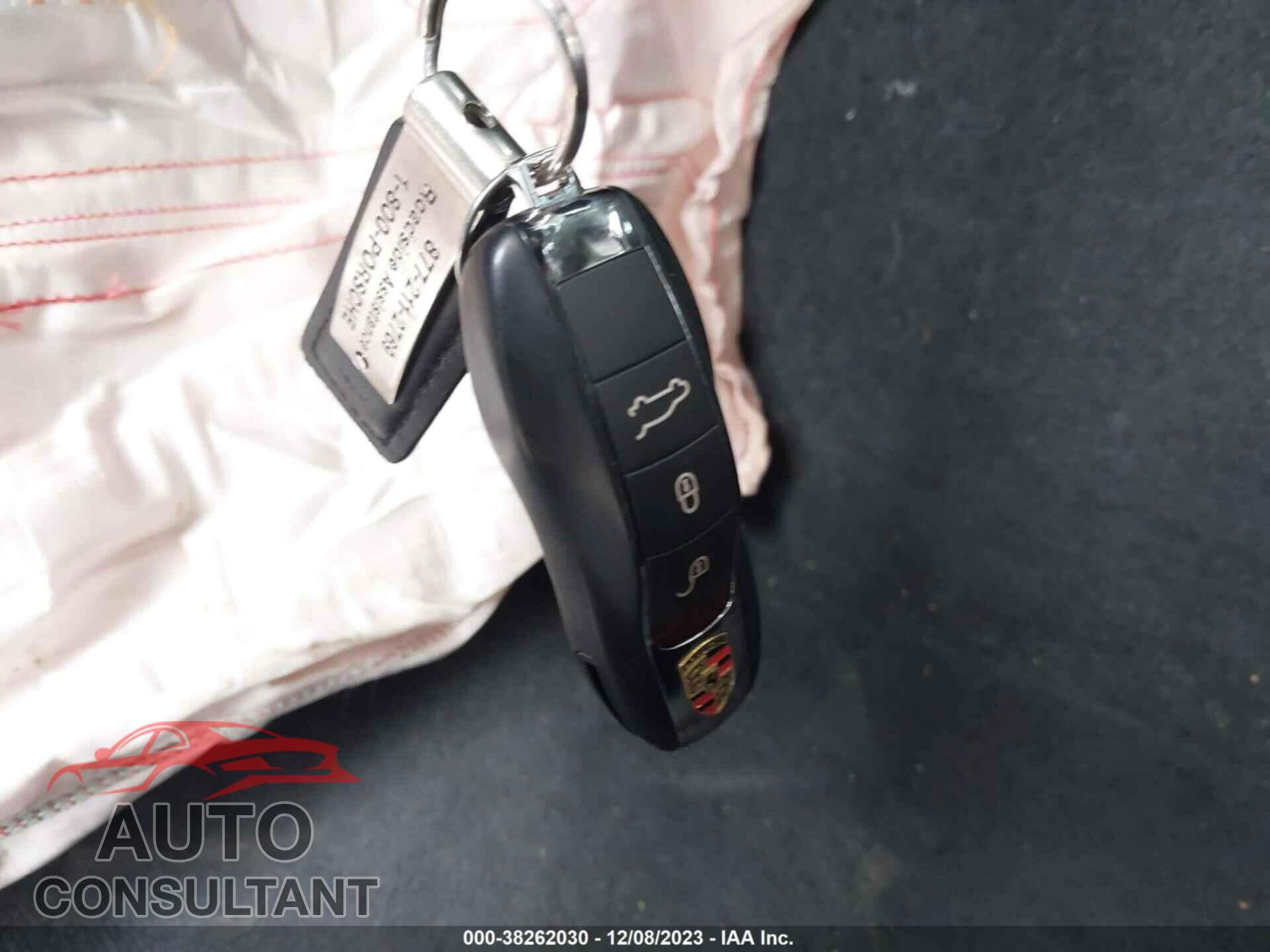 PORSCHE MACAN 2017 - WP1AA2A56HLB06436
