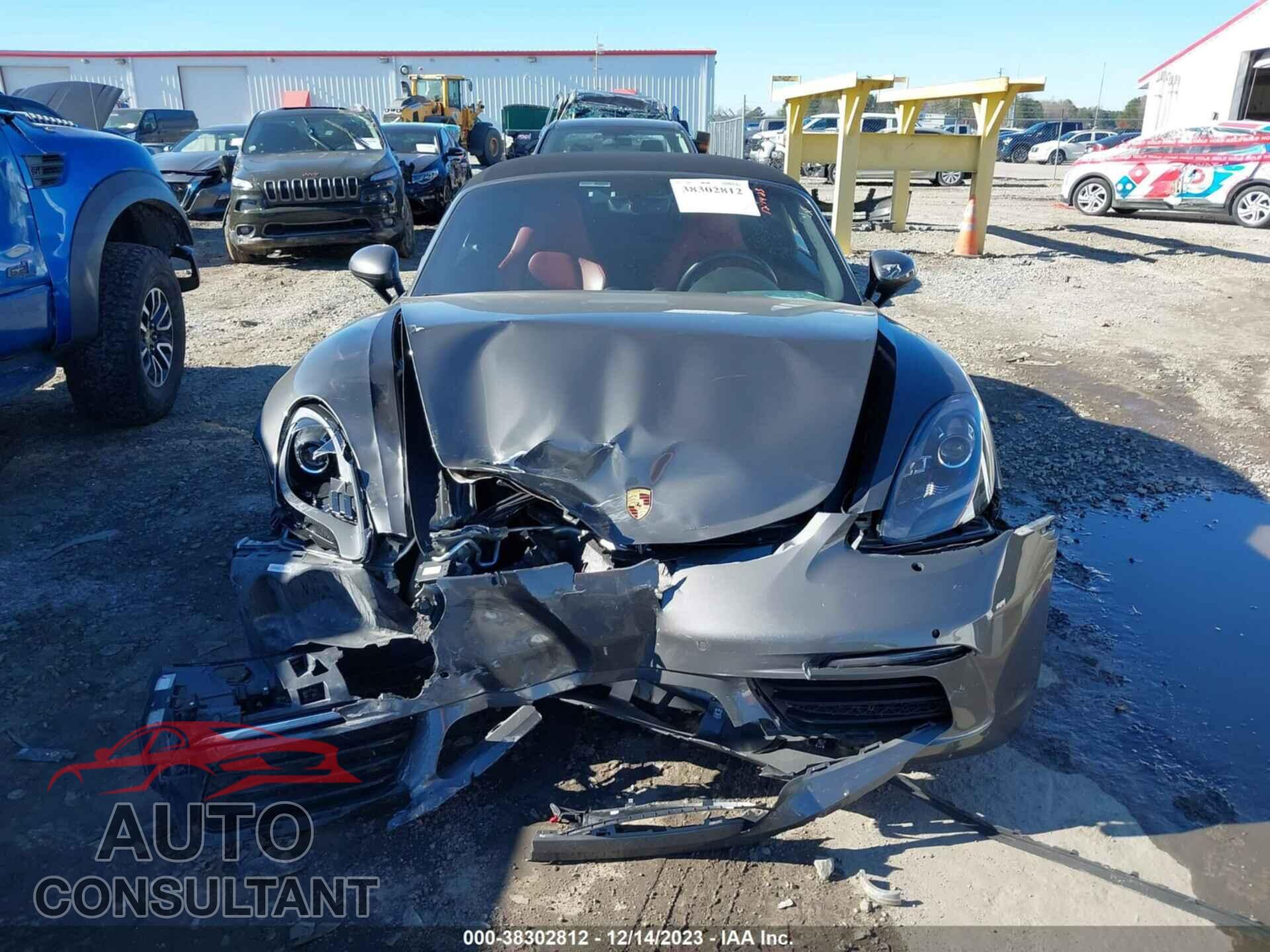 PORSCHE BOXSTER 2017 - WP0CA2A82HS220704