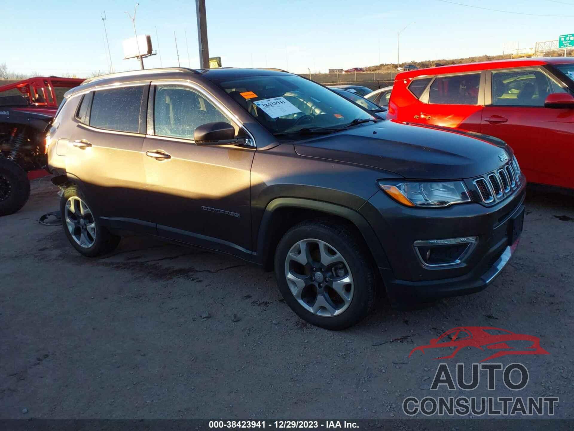 JEEP COMPASS 2019 - 3C4NJDCB3KT780704