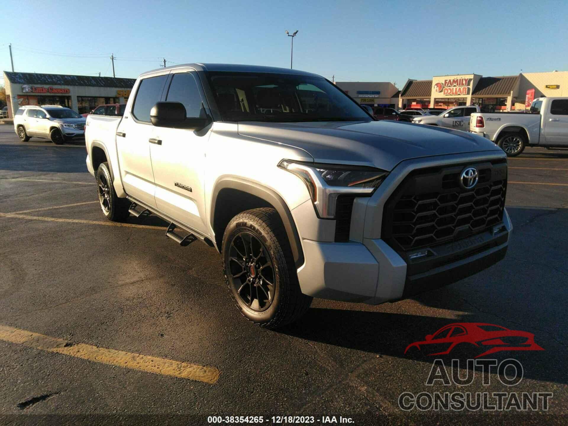 TOYOTA TUNDRA 2022 - 5TFLA5DB7NX033448