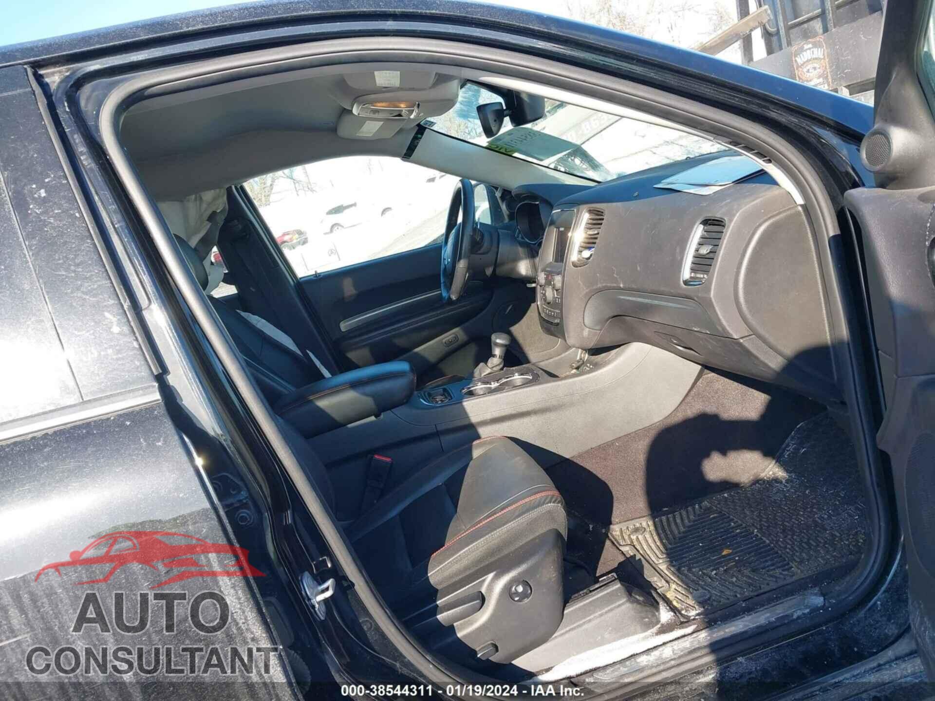 DODGE DURANGO 2018 - 1C4RDJDGXJC174442