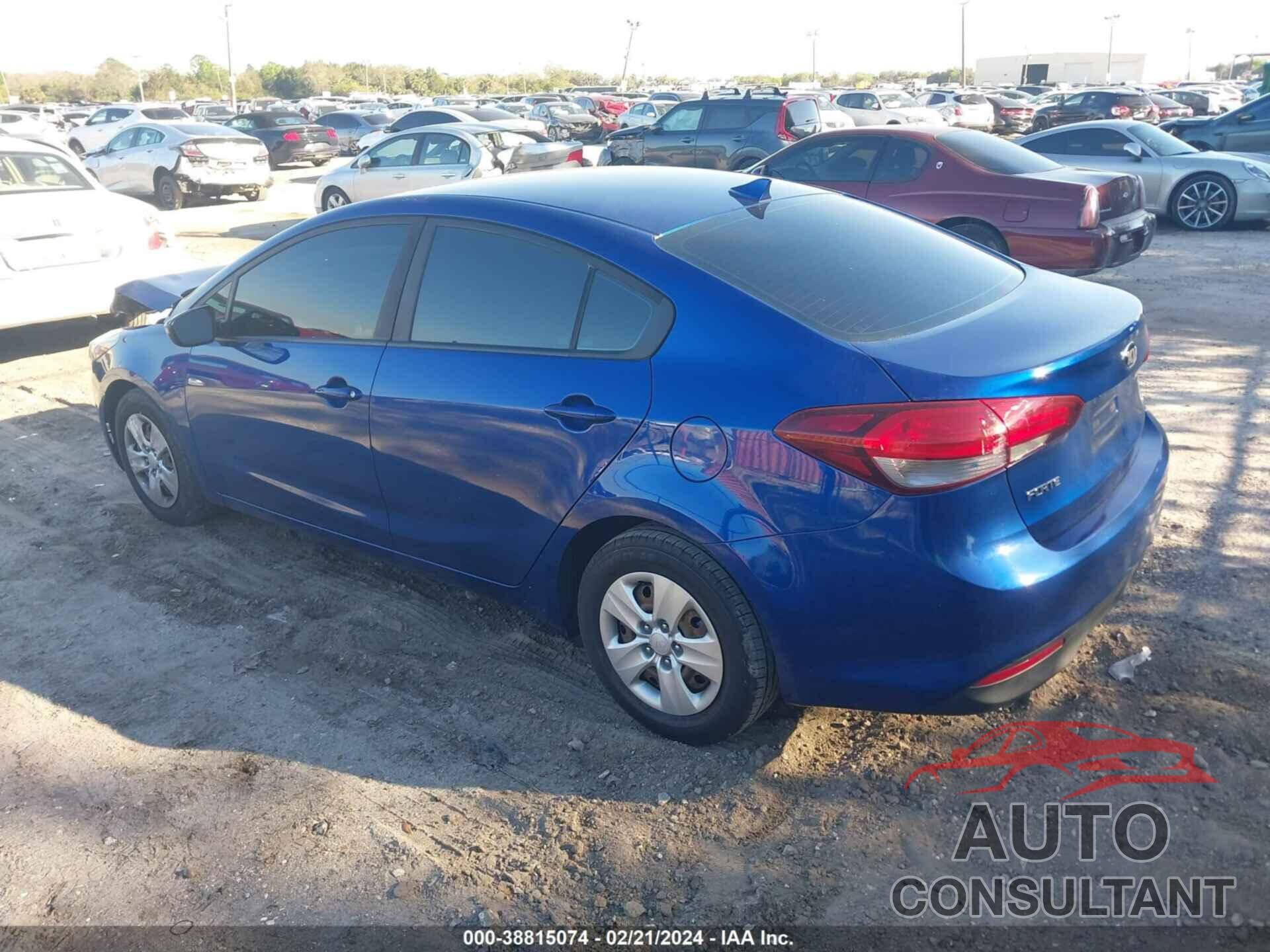 KIA FORTE 2018 - 3KPFK4A73JE203397