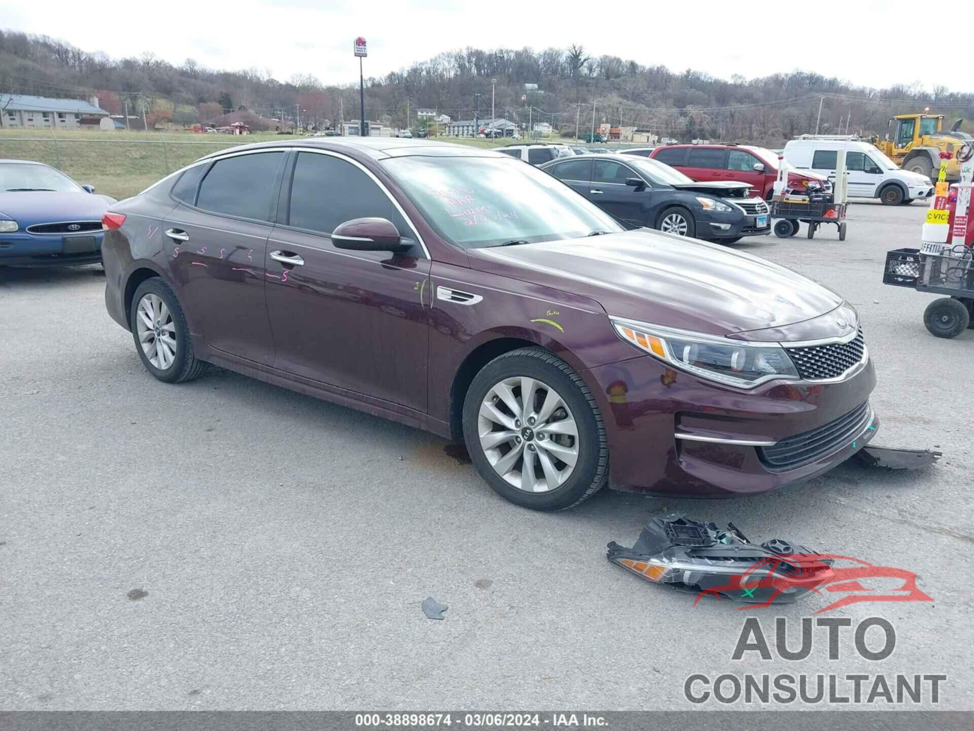 KIA OPTIMA 2017 - 5XXGU4L36HG153105