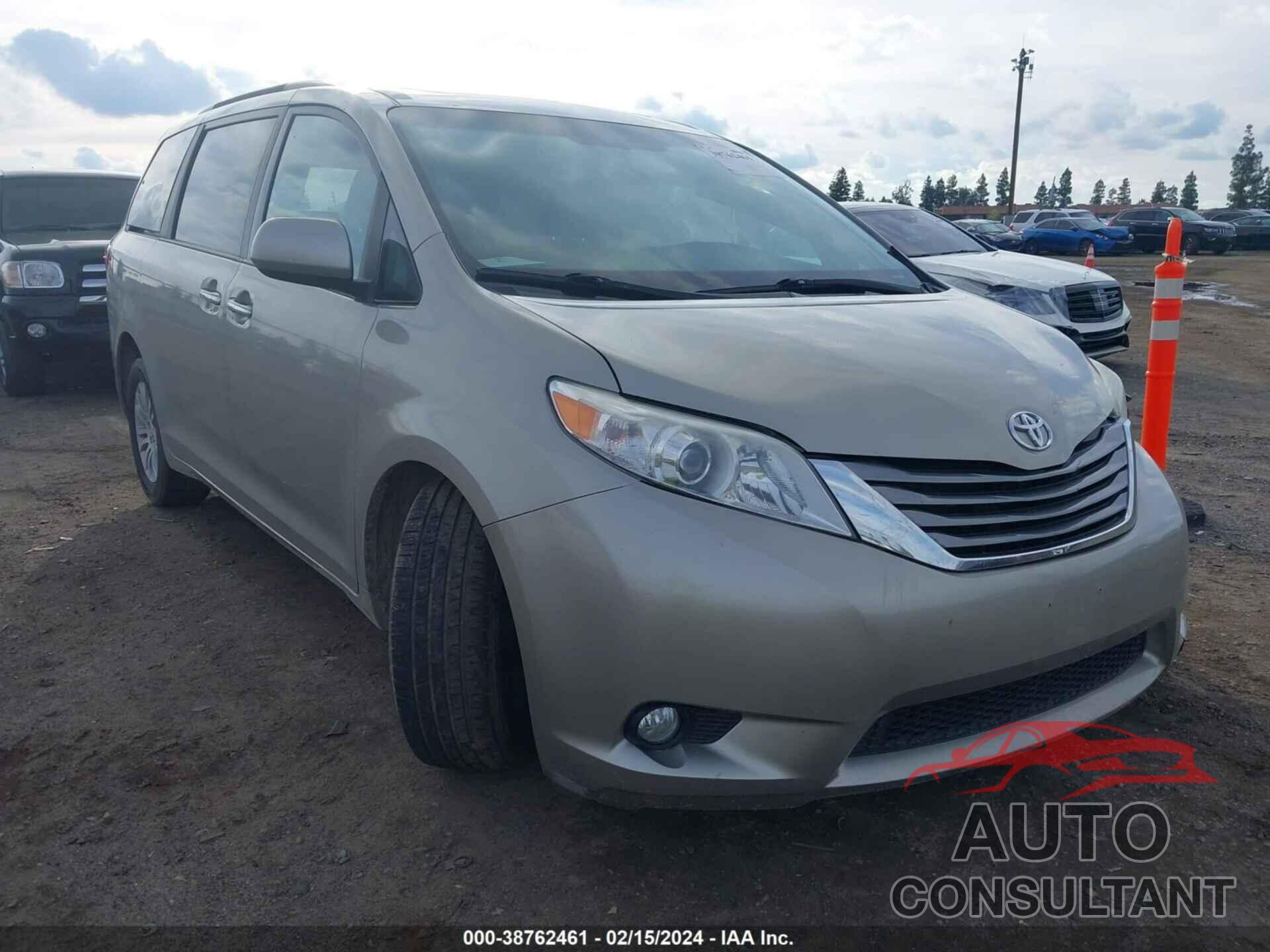 TOYOTA SIENNA 2017 - 5TDYZ3DC6HS791545