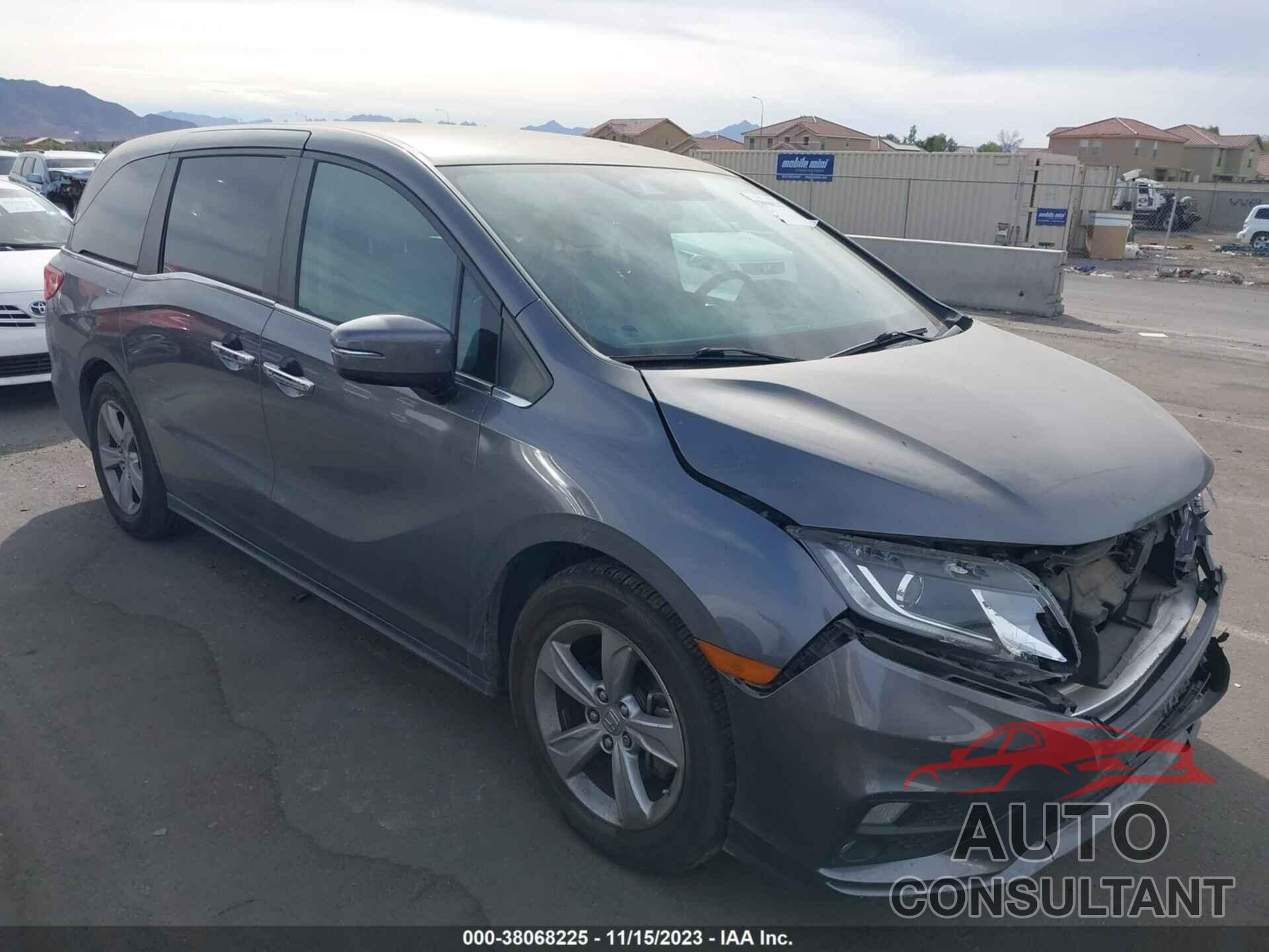 HONDA ODYSSEY 2018 - 5FNRL6H5XJB017036