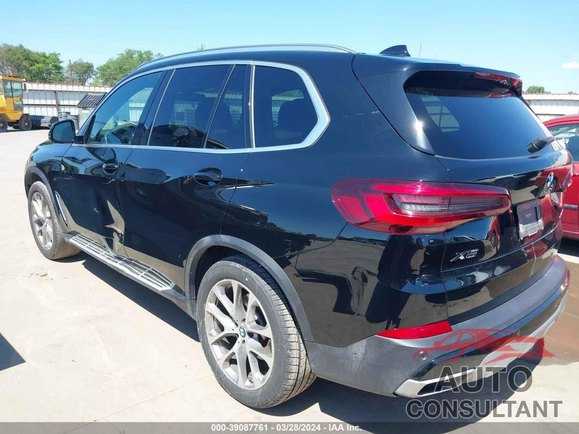 BMW X5 2023 - 5UXCR6C01P9P18470