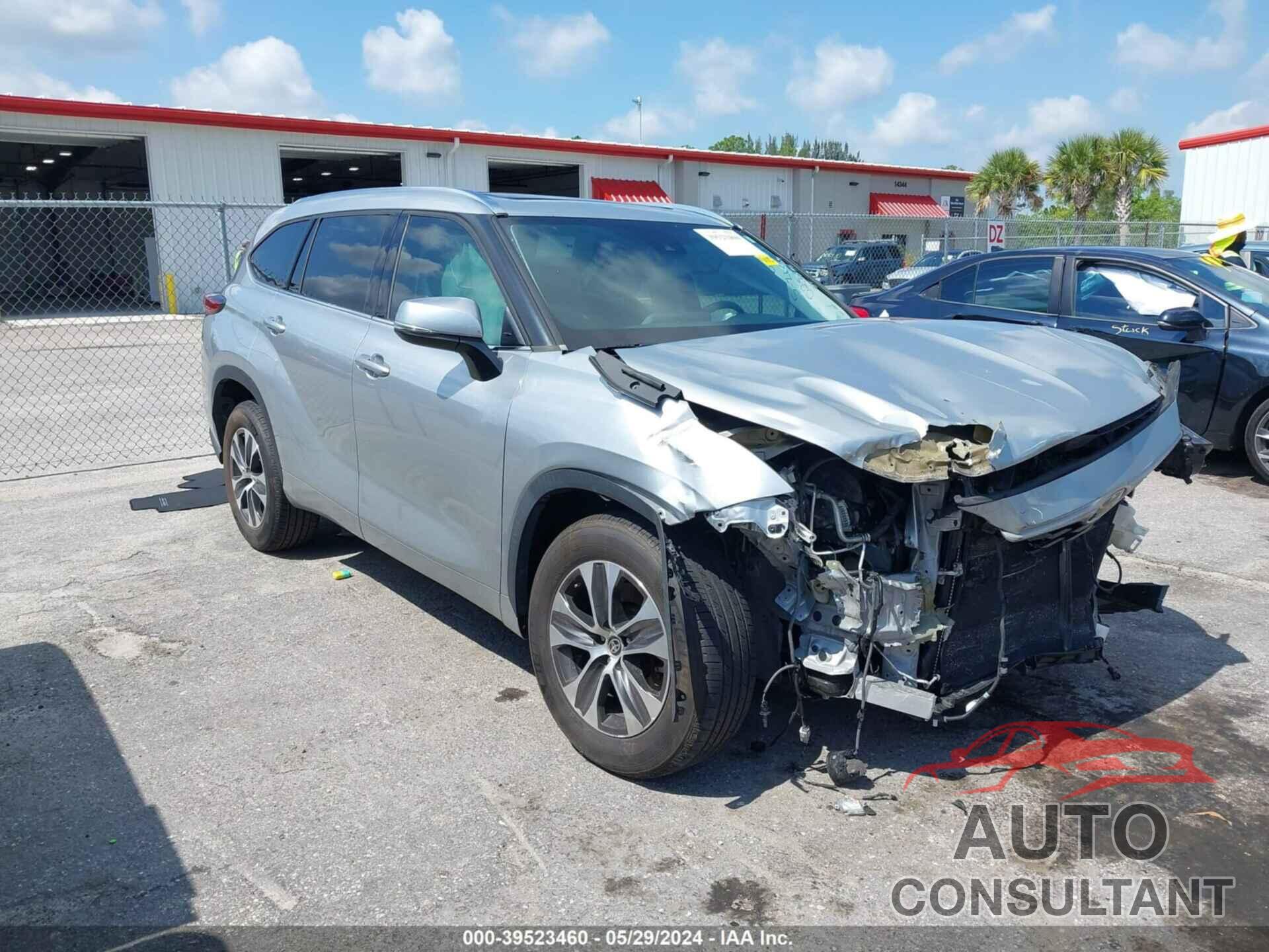 TOYOTA HIGHLANDER 2020 - 5TDGZRAH4LS028916