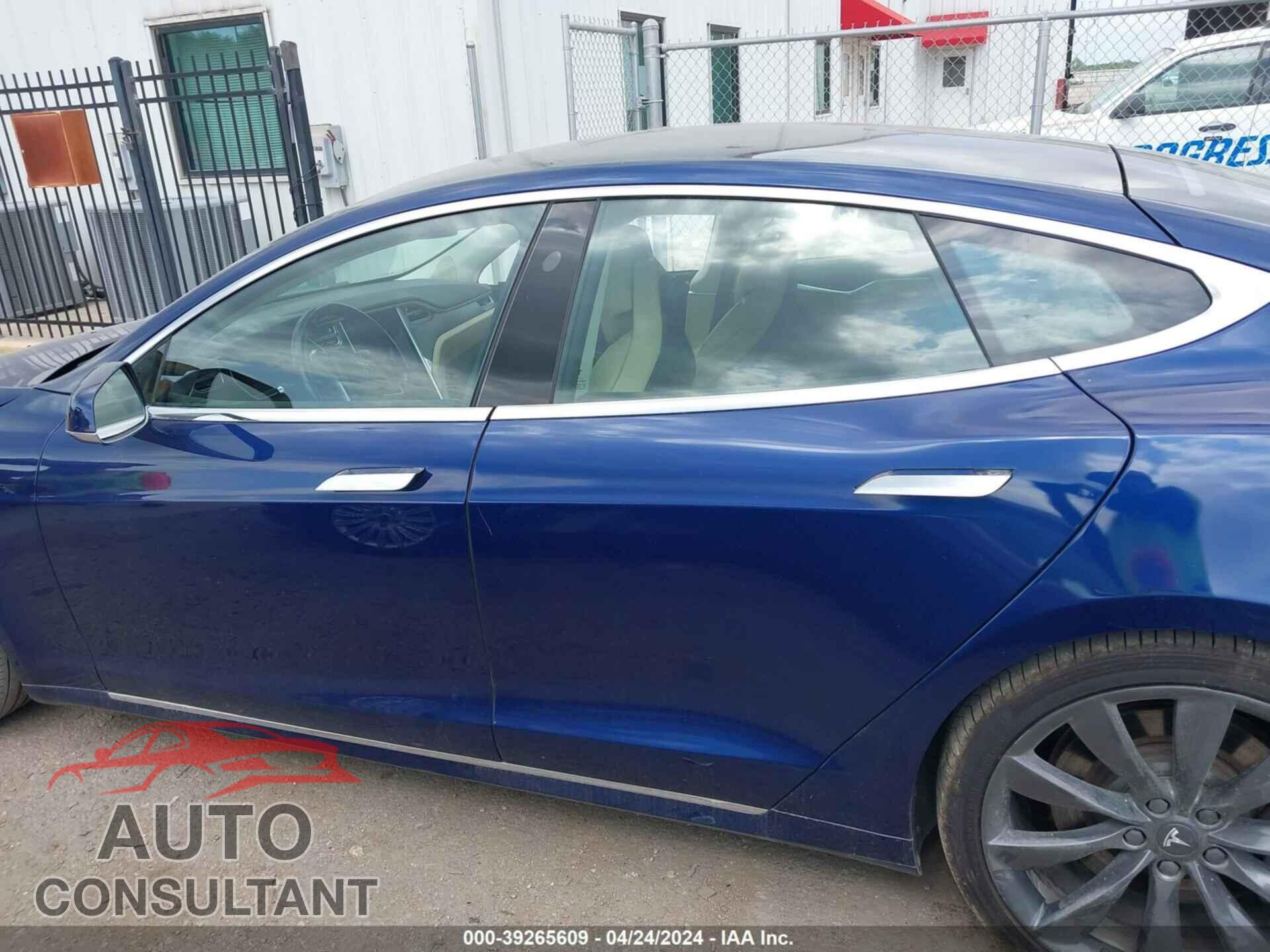 TESLA MODEL S 2017 - 5YJSA1E20HF185072