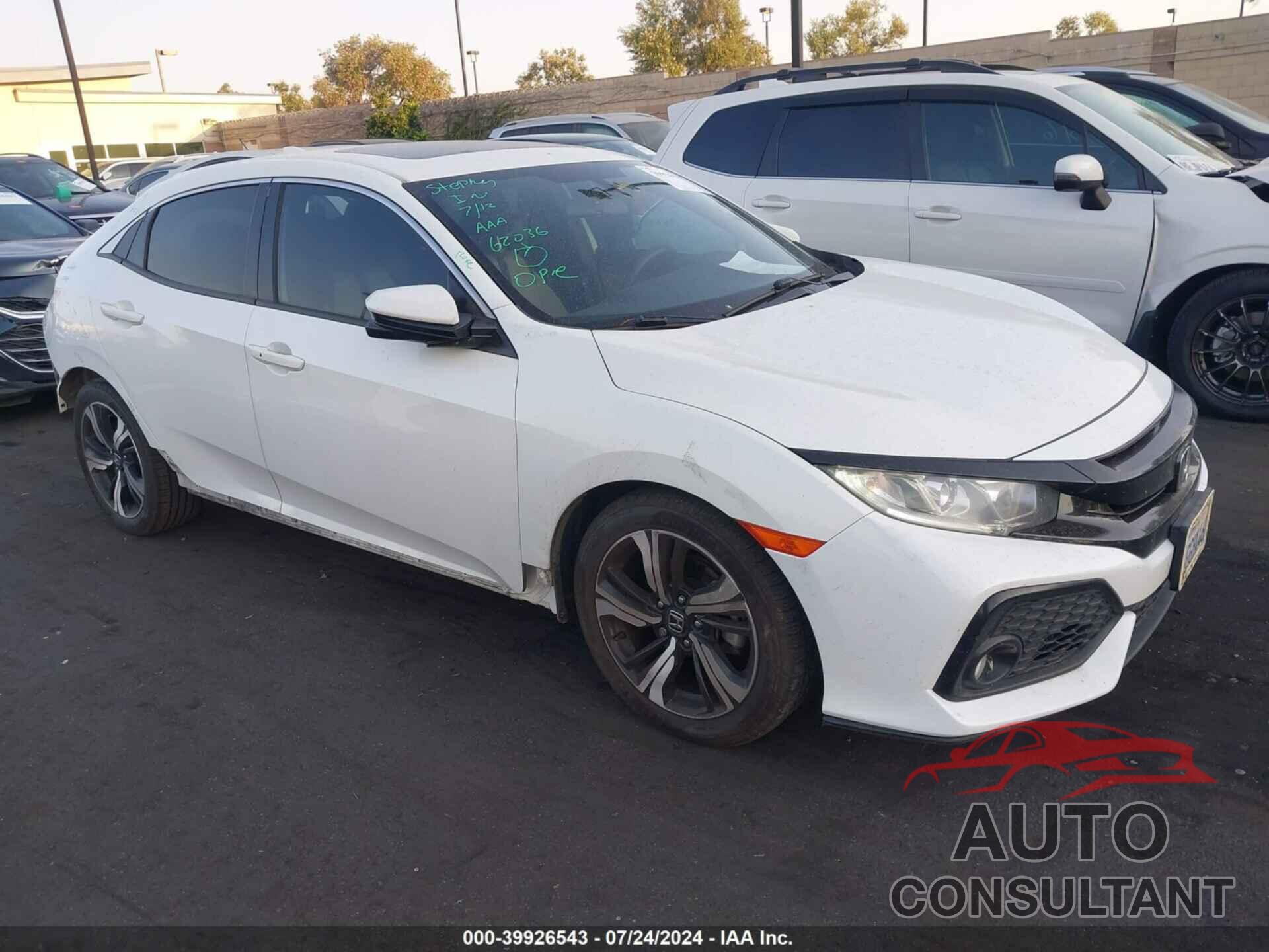 HONDA CIVIC 2018 - SHHFK7H58JU426887