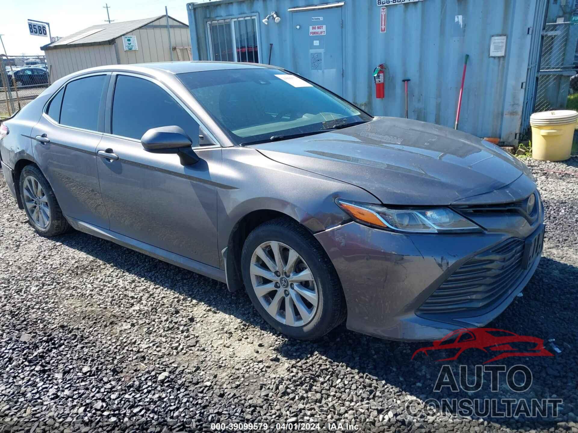 TOYOTA CAMRY 2019 - 4T1B11HK8KU213447