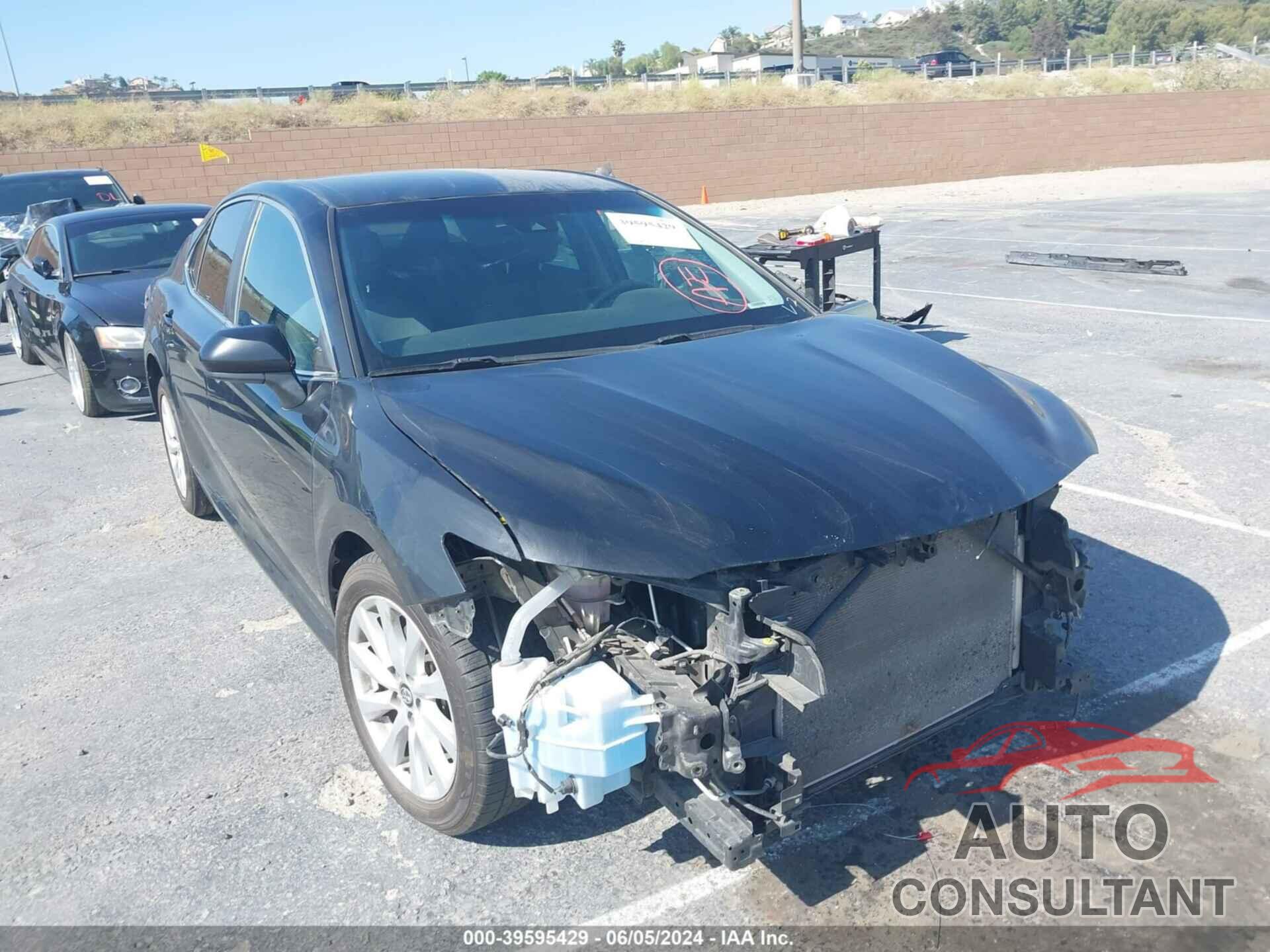 TOYOTA CAMRY 2019 - 4T1B11HK1KU289320