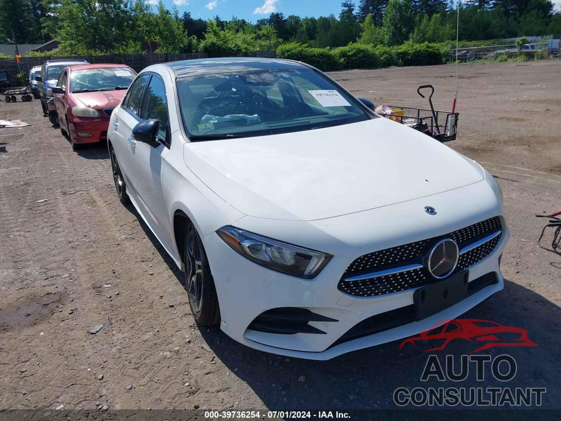 MERCEDES-BENZ A 220 2022 - W1K3G4FB8NJ364845