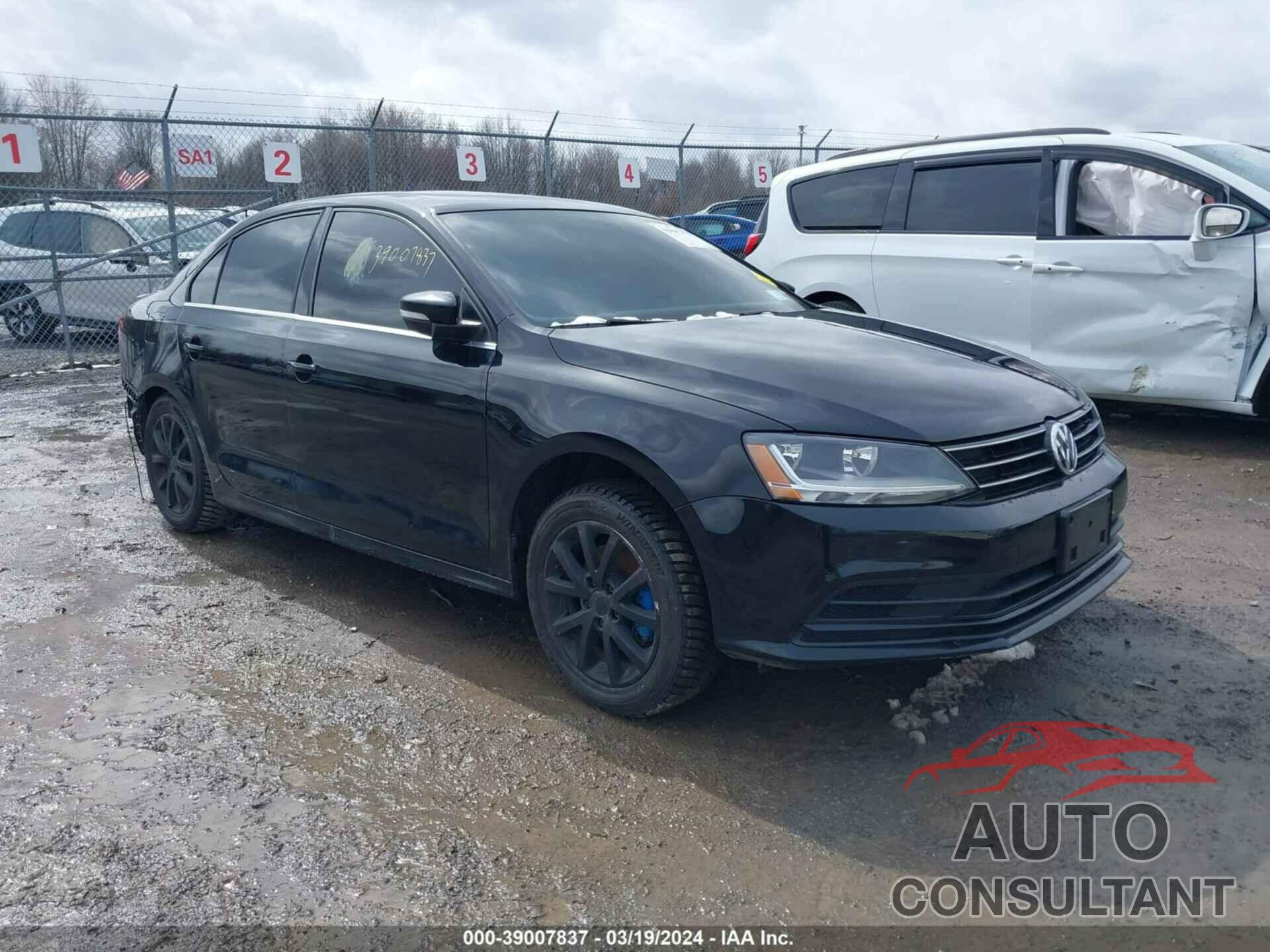 VOLKSWAGEN JETTA 2017 - 3VWB67AJ4HM316837