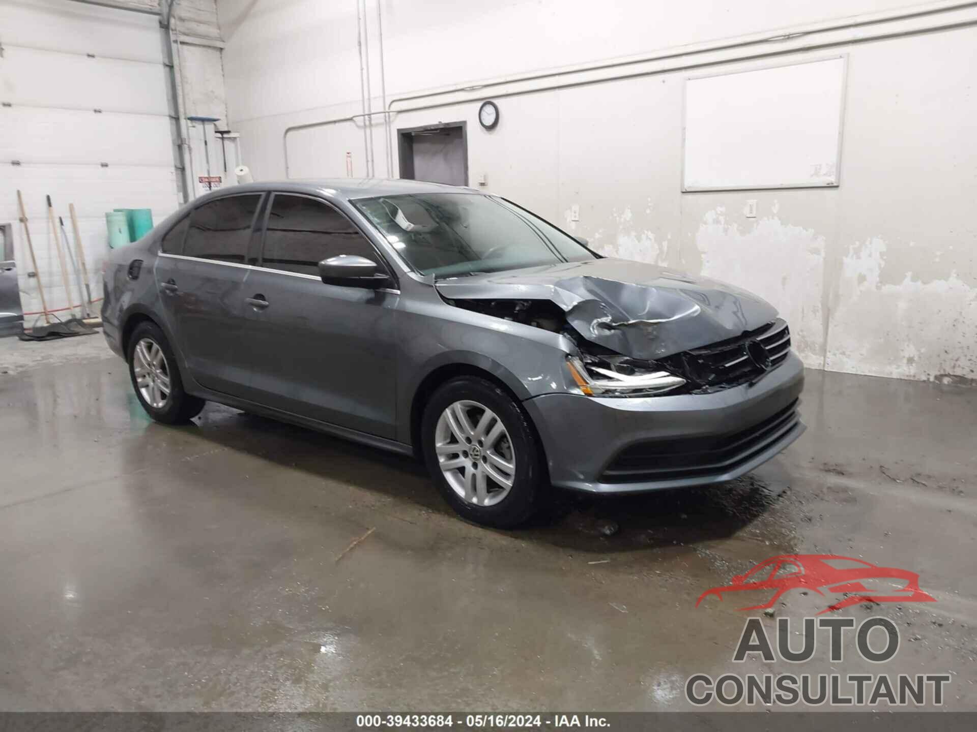 VOLKSWAGEN JETTA 2017 - 3VW2B7AJ7HM305679