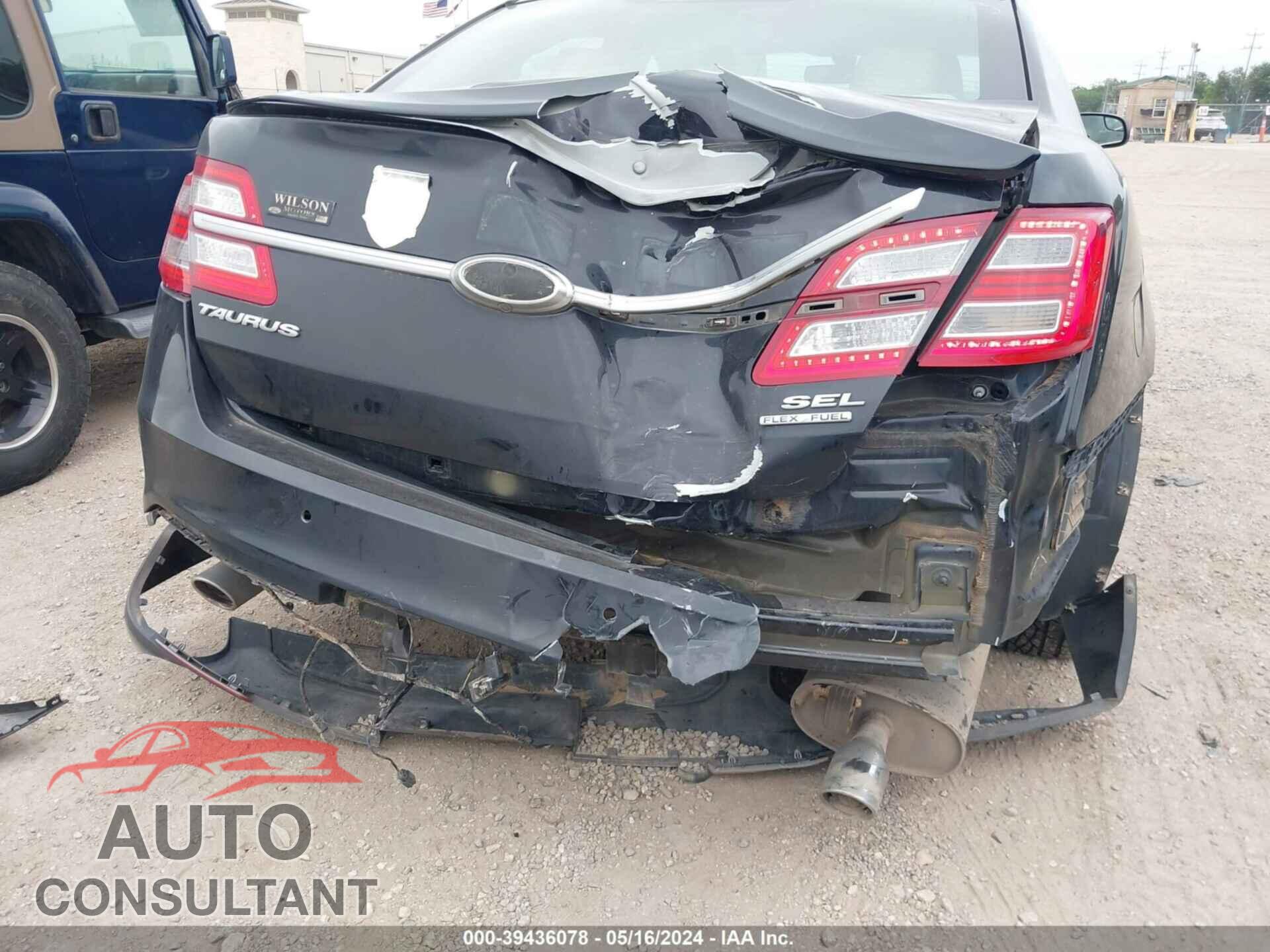 FORD TAURUS 2016 - 1FAHP2E89GG144565