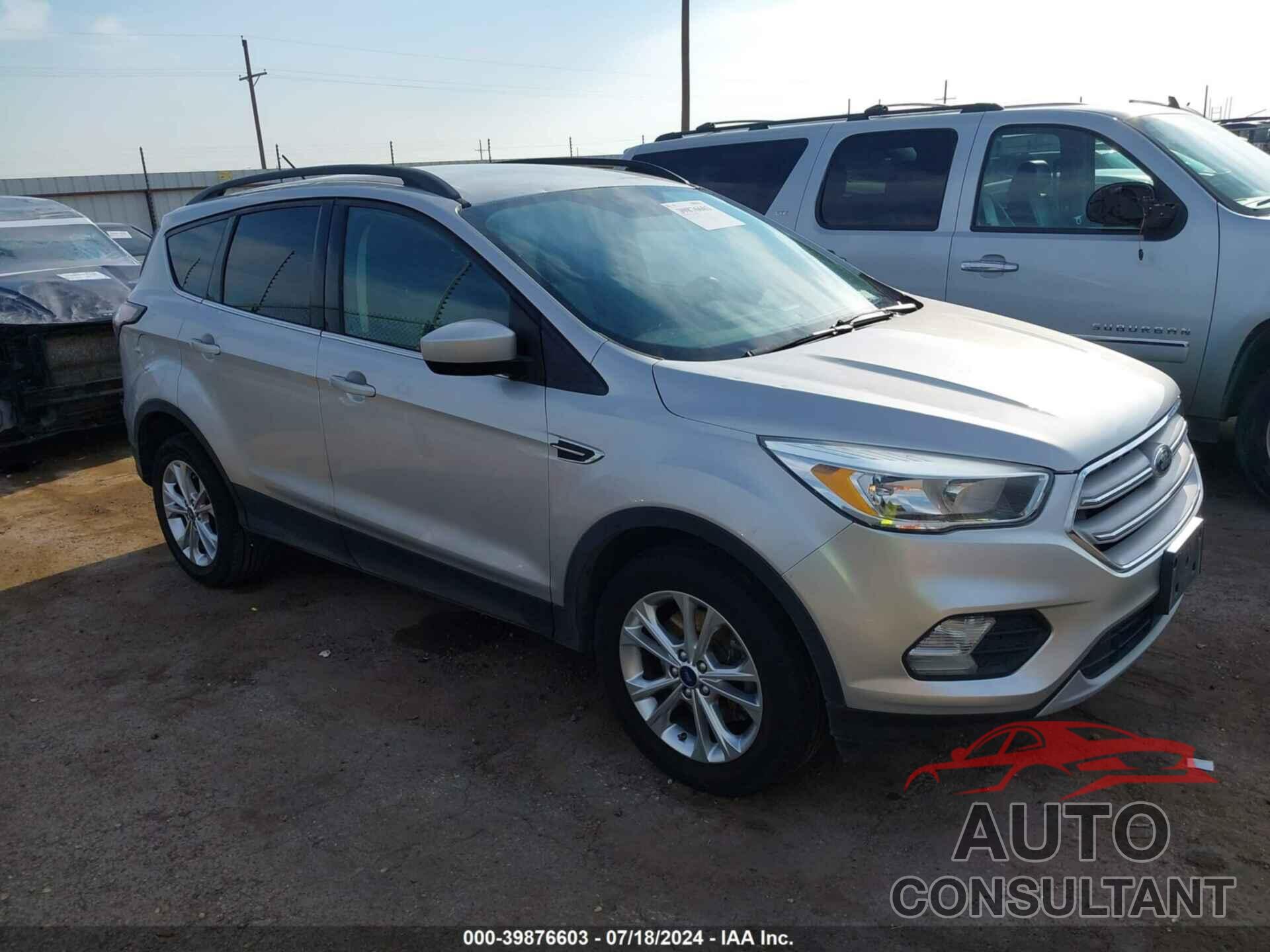 FORD ESCAPE 2018 - 1FMCU9GD0JUB02757