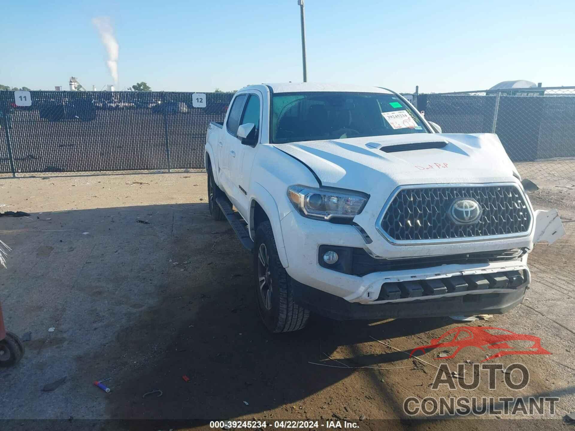 TOYOTA TACOMA 2019 - 5TFAZ5CN5KX077827