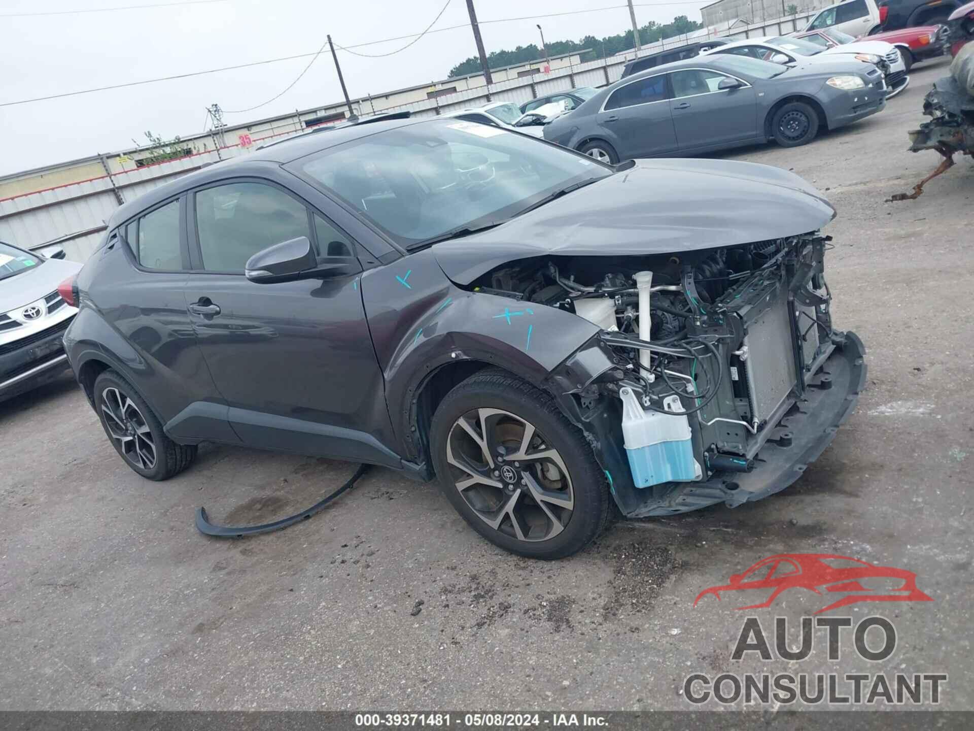 TOYOTA C-HR 2020 - JTNKHMBX4L1085390