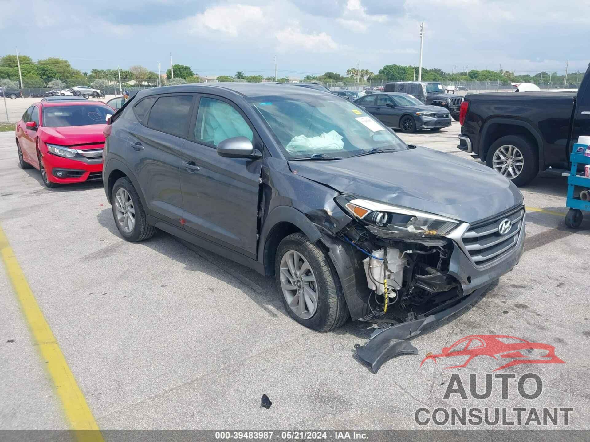 HYUNDAI TUCSON 2017 - KM8J23A42HU393033