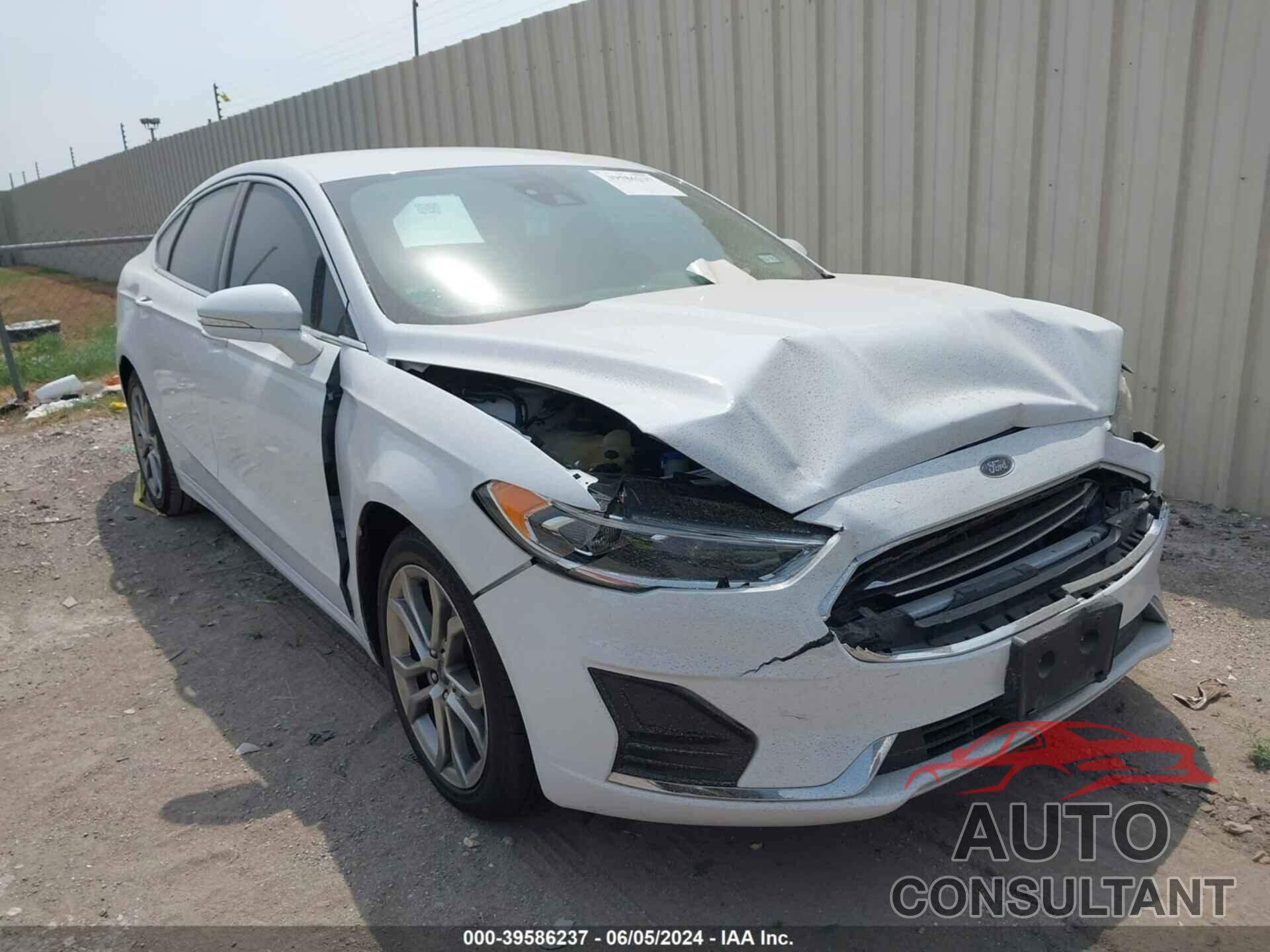 FORD FUSION 2019 - 3FA6P0CD6KR113545