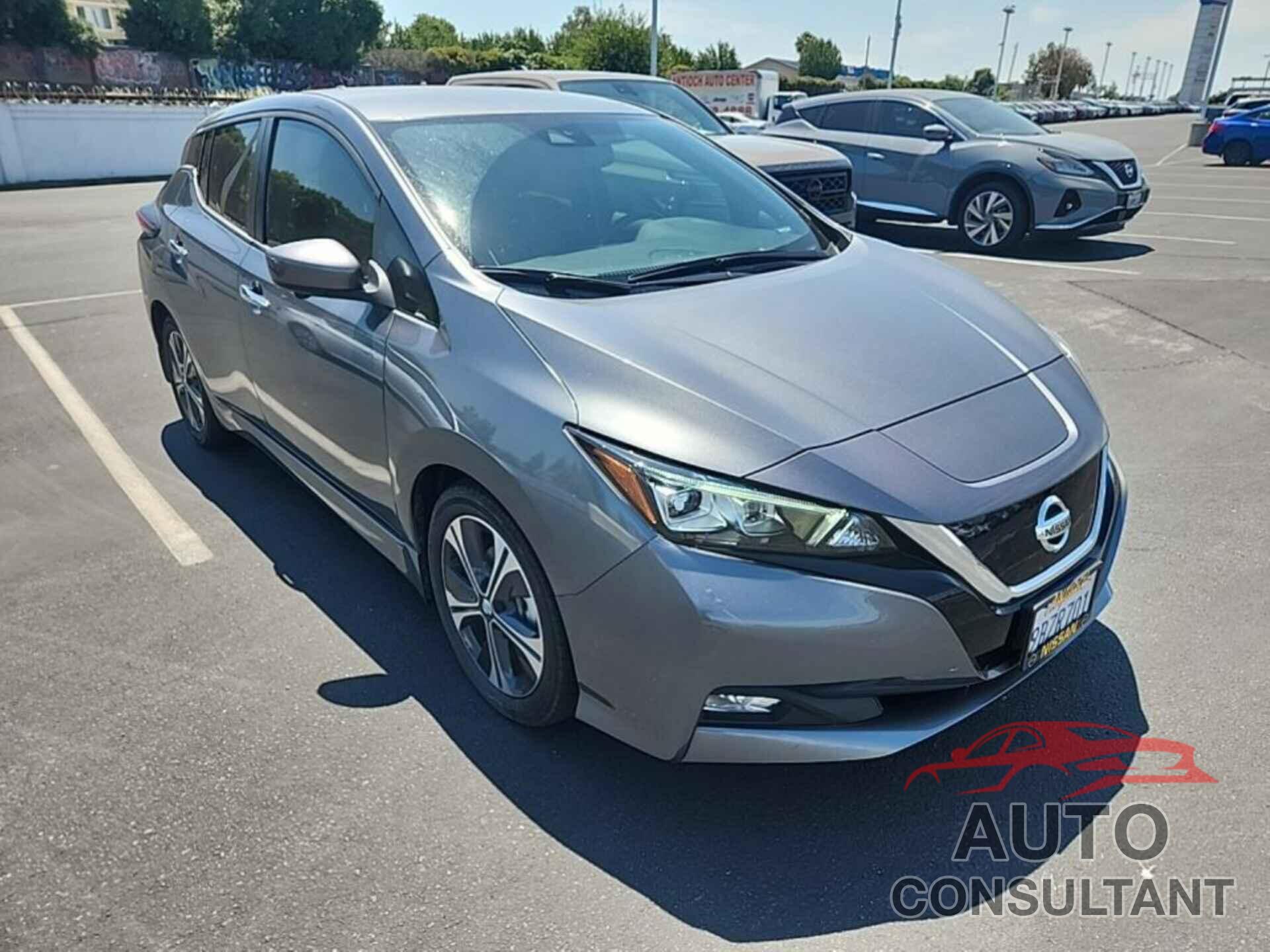 NISSAN LEAF 2022 - 1N4AZ1CV8NC564000
