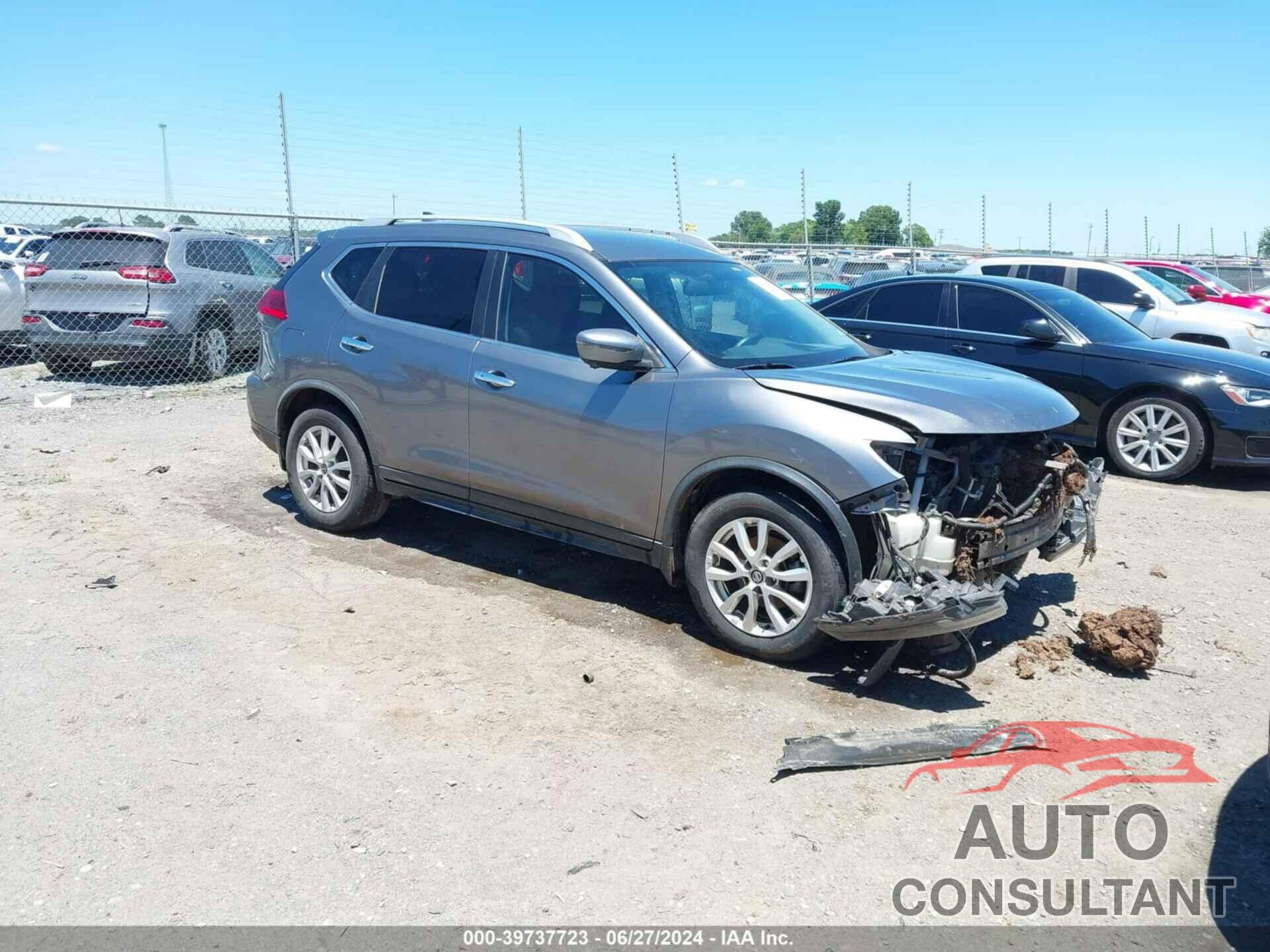 NISSAN ROGUE 2017 - KNMAT2MT8HP582072