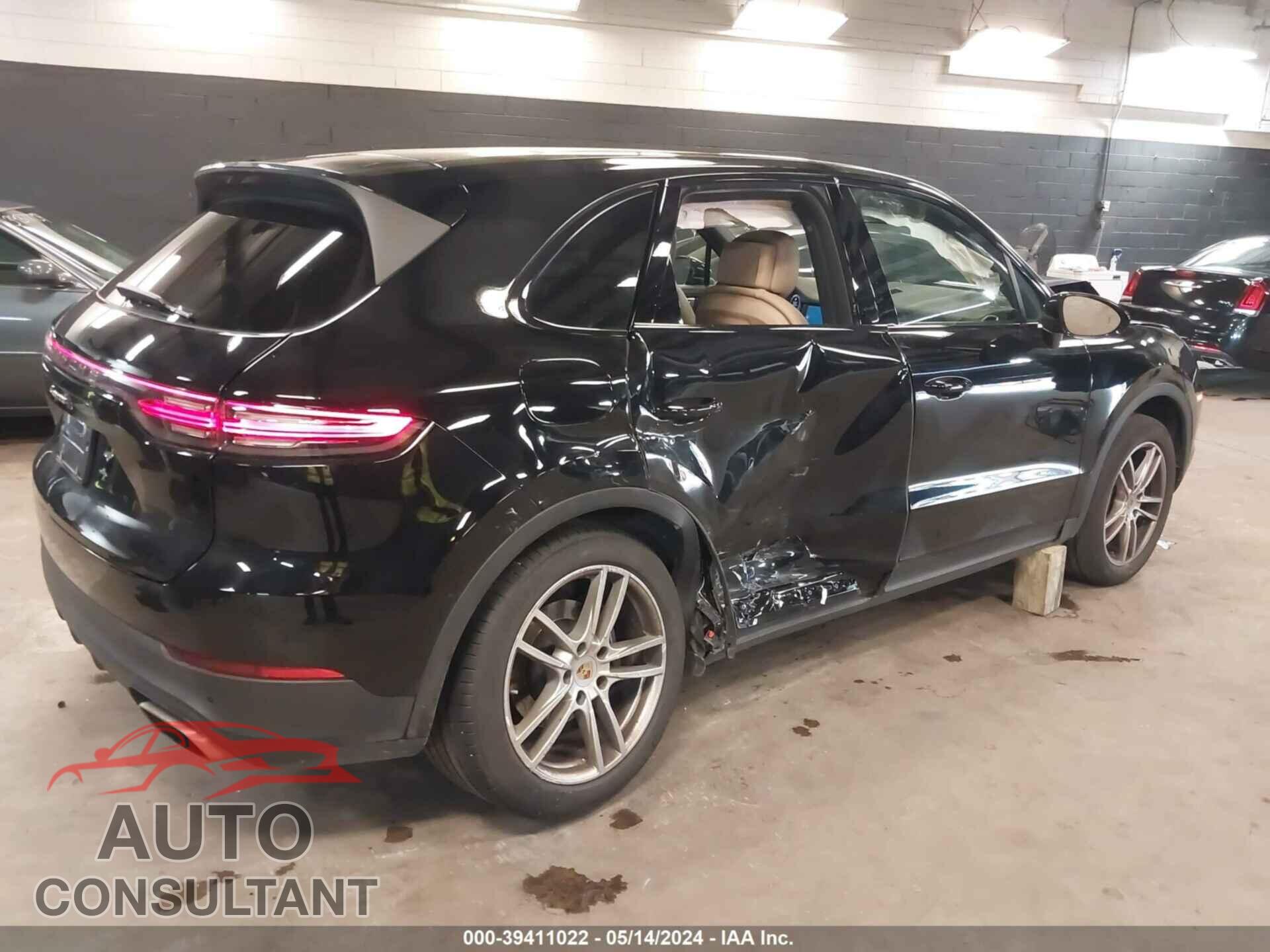 PORSCHE CAYENNE 2023 - WP1AA2AY7PDA08566