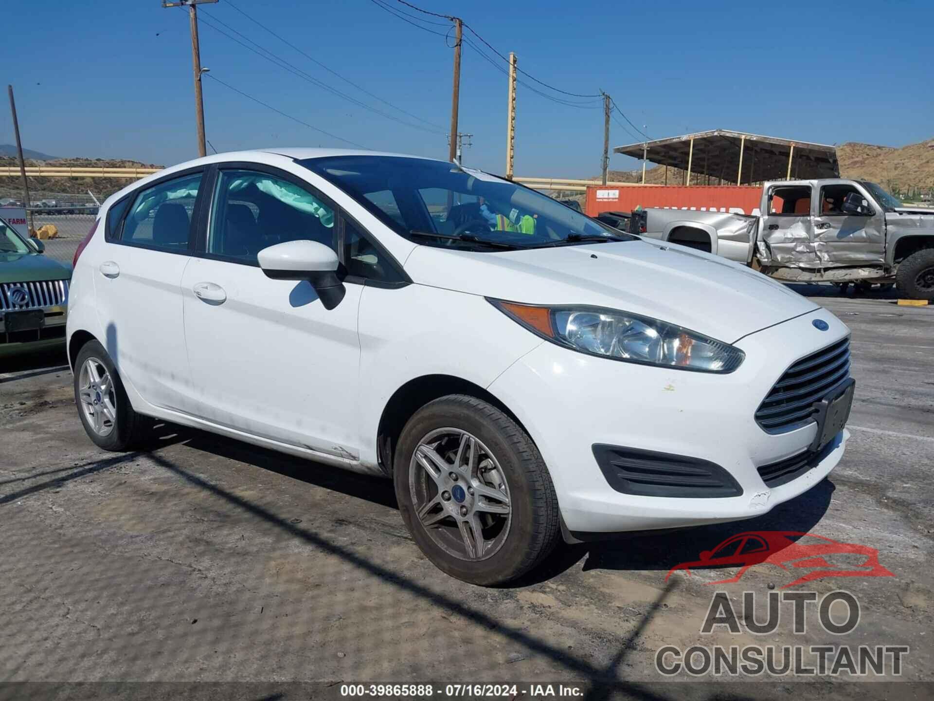 FORD FIESTA 2018 - 3FADP4EJ1JM118813