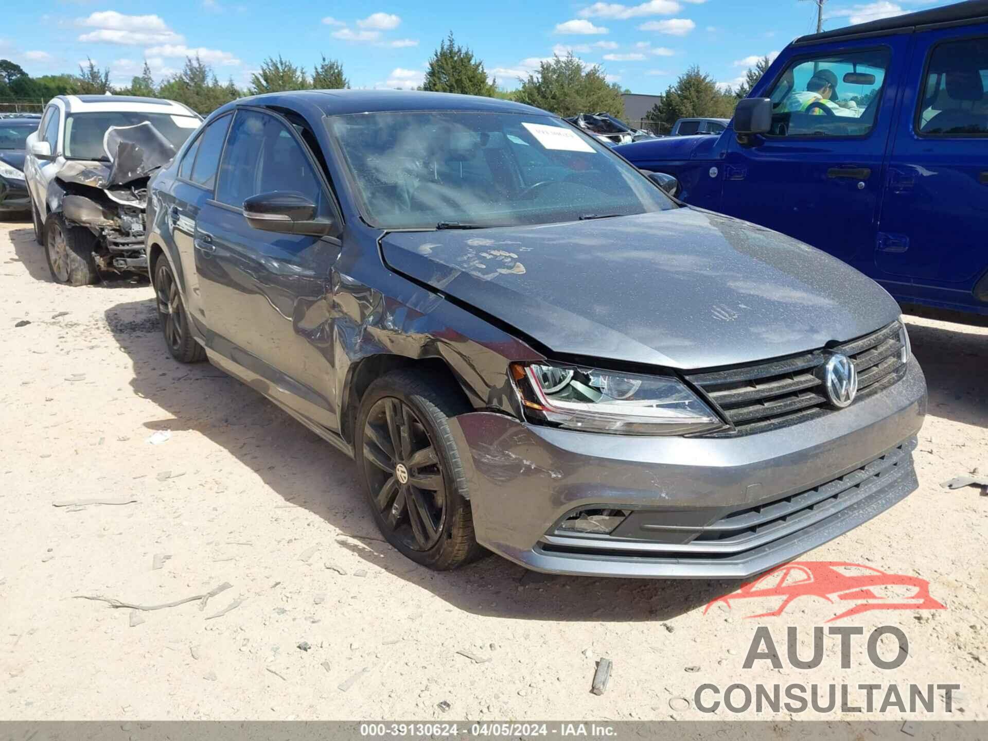 VOLKSWAGEN JETTA 2018 - 3VWD17AJ1JM236408