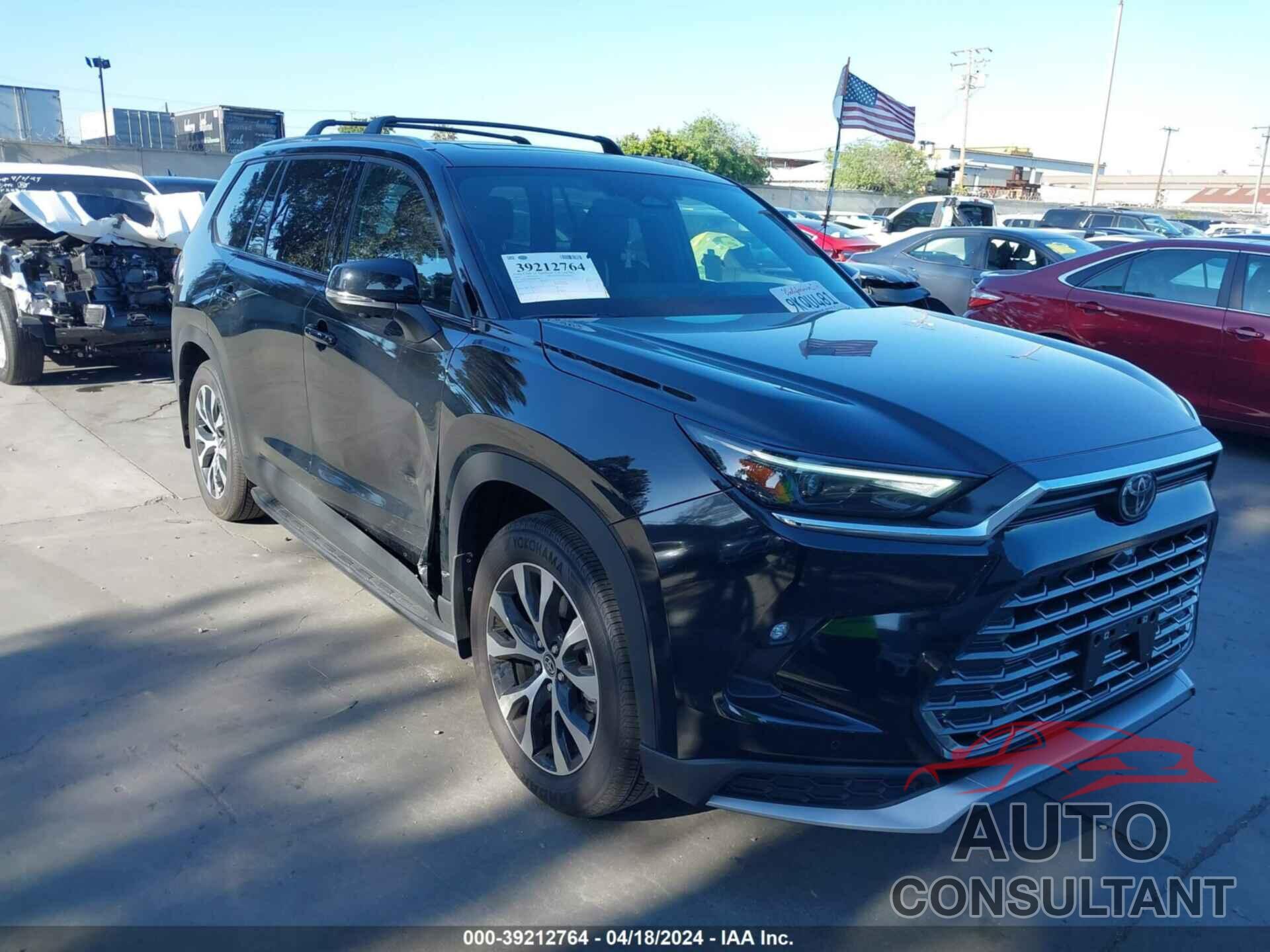 TOYOTA GRAND HIGHLANDER 2024 - 5TDADAB52RS005802