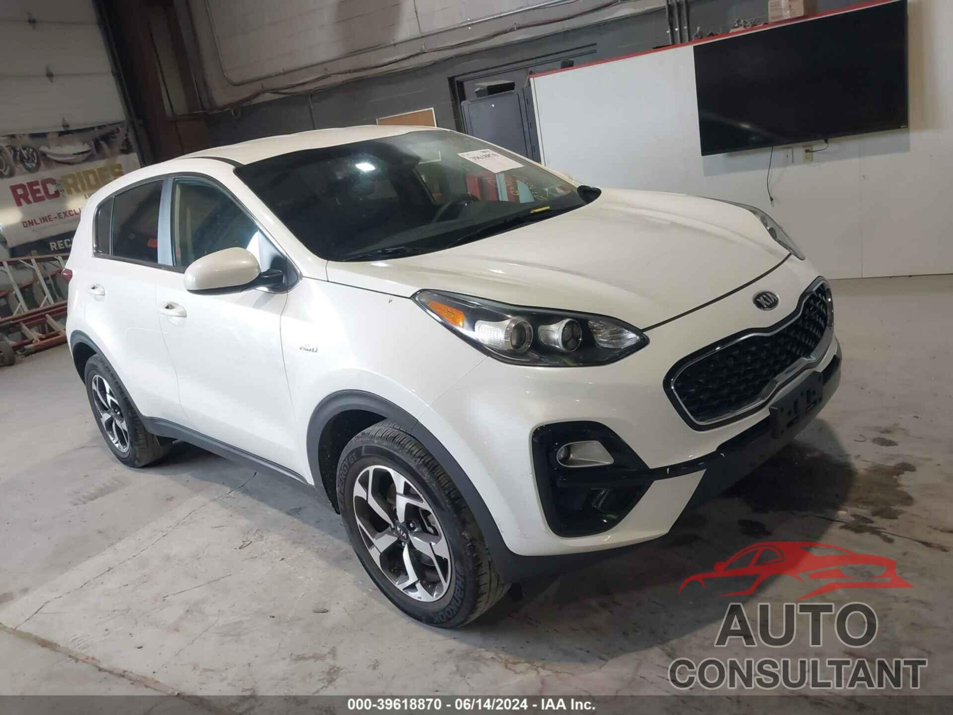 KIA SPORTAGE 2021 - KNDPMCAC6M7906423