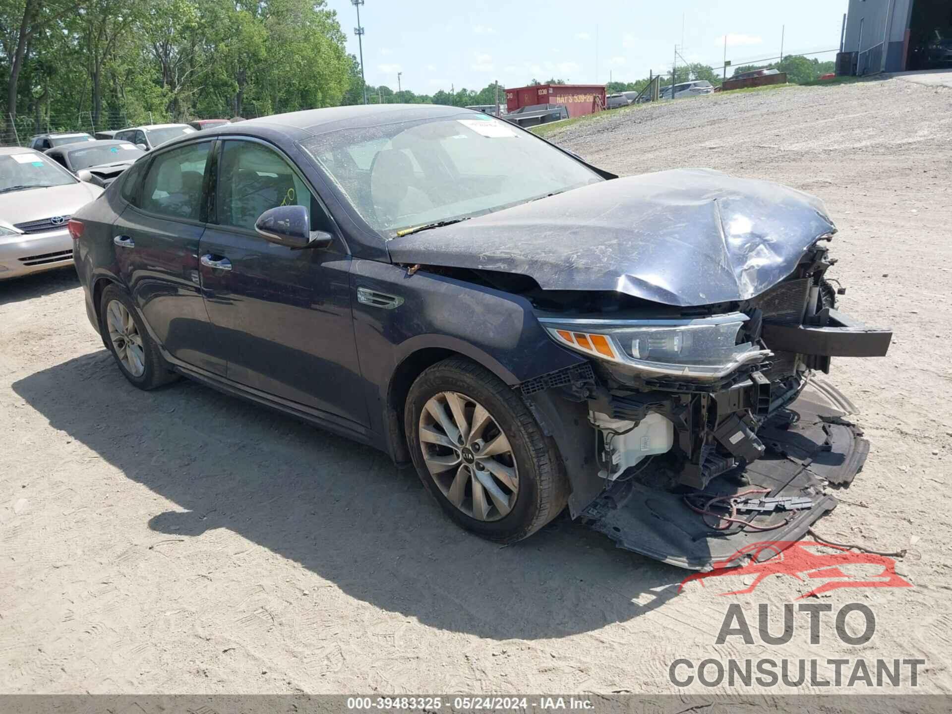 KIA OPTIMA 2018 - 5XXGU4L37JG188628